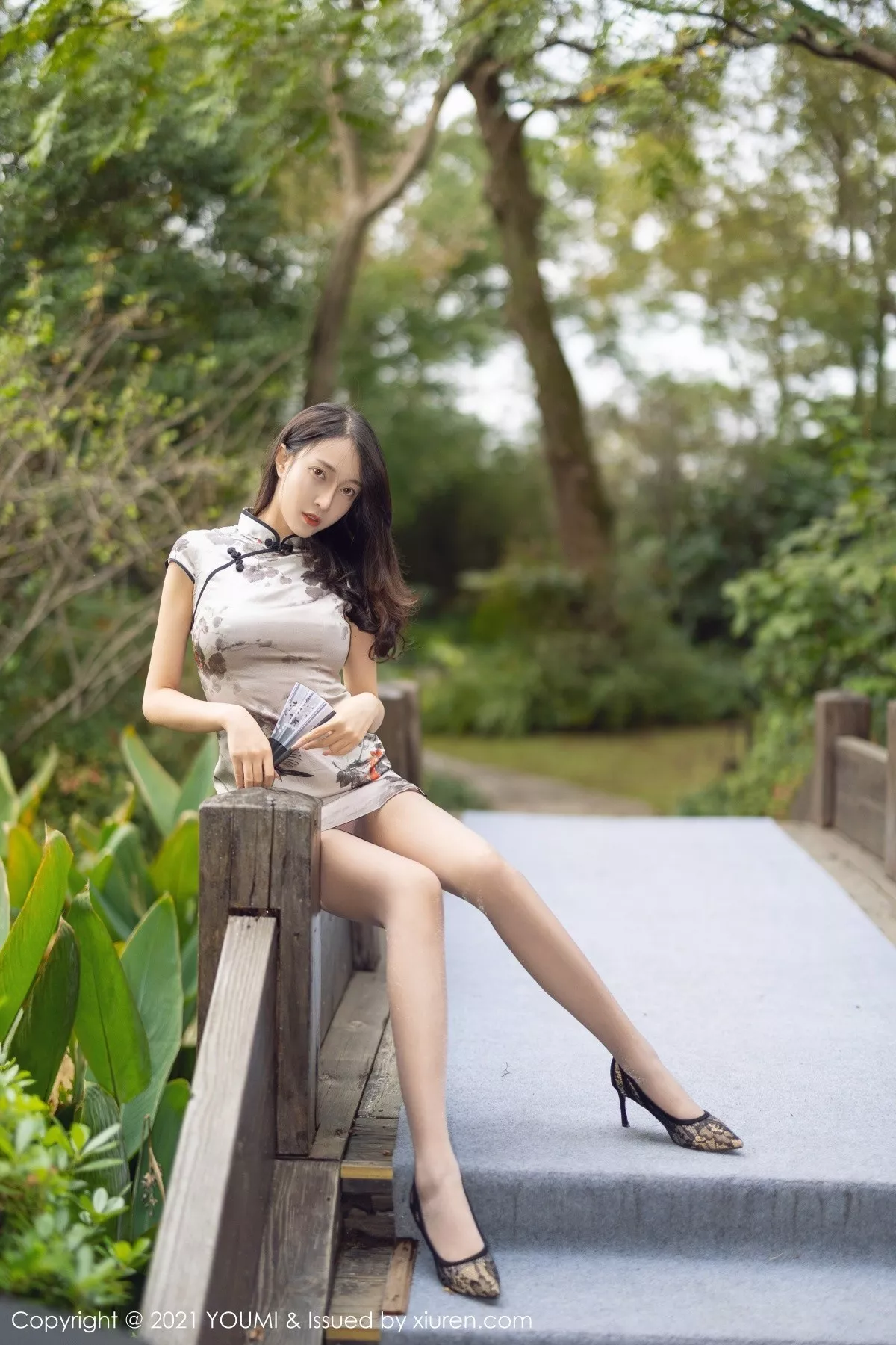 [YouMi尤蜜荟]第635期玥儿玥写真 [49P]-032