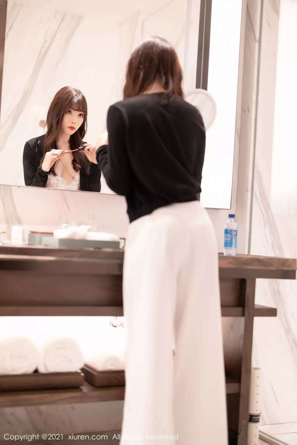 [XiuRen秀人网]第3367期芝芝Booty写真 [60P]-002