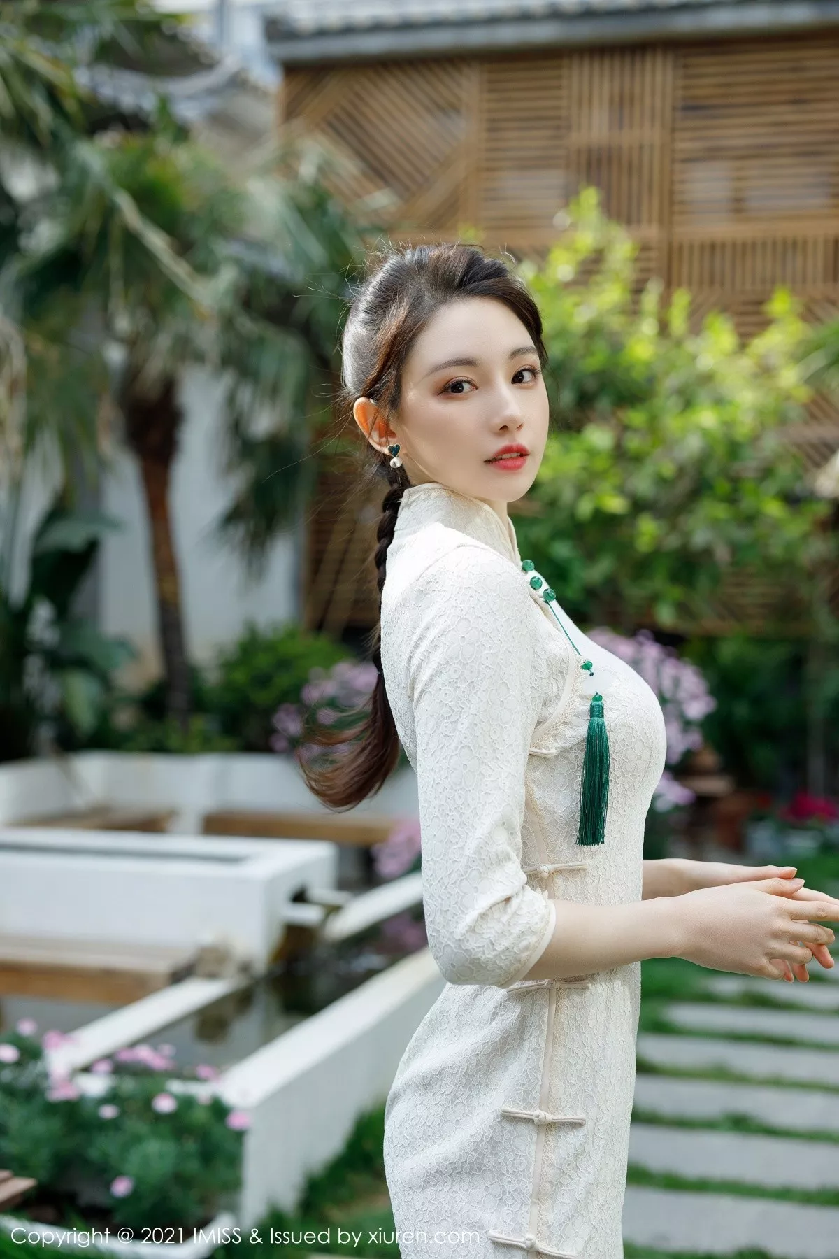 [Imiss爱蜜社]第586期刘奕宁写真 [38P]-016