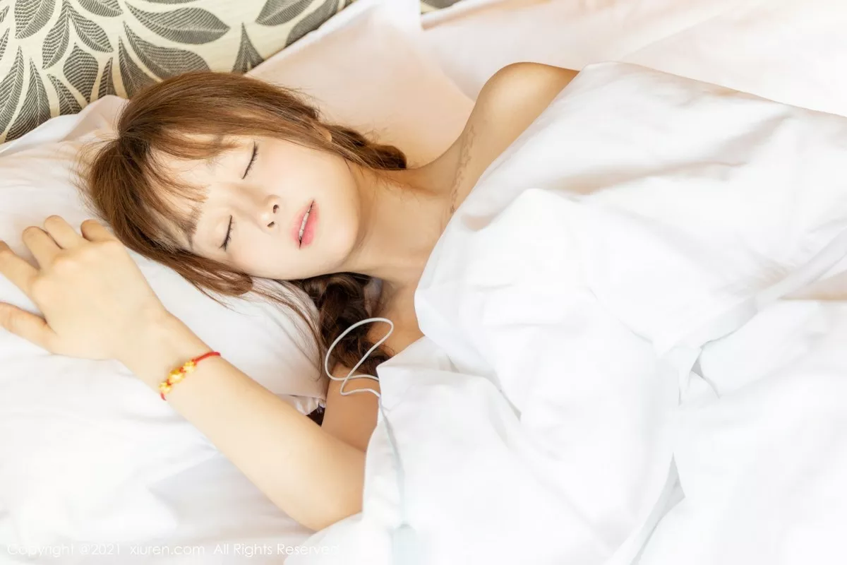 [XiuRen秀人网]第3366期王雨纯写真 [98P]-093