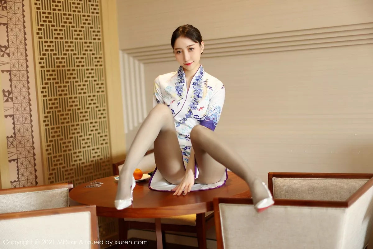 [MFStar模范学院]第490期水水er写真 [58P]-015