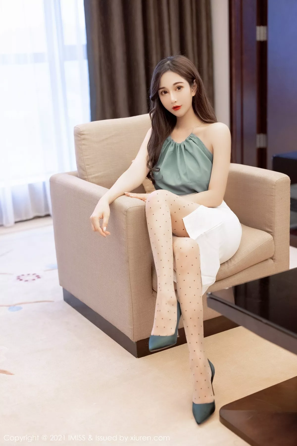[Imiss爱蜜社]第590期Lavinia写真 [71P]-009
