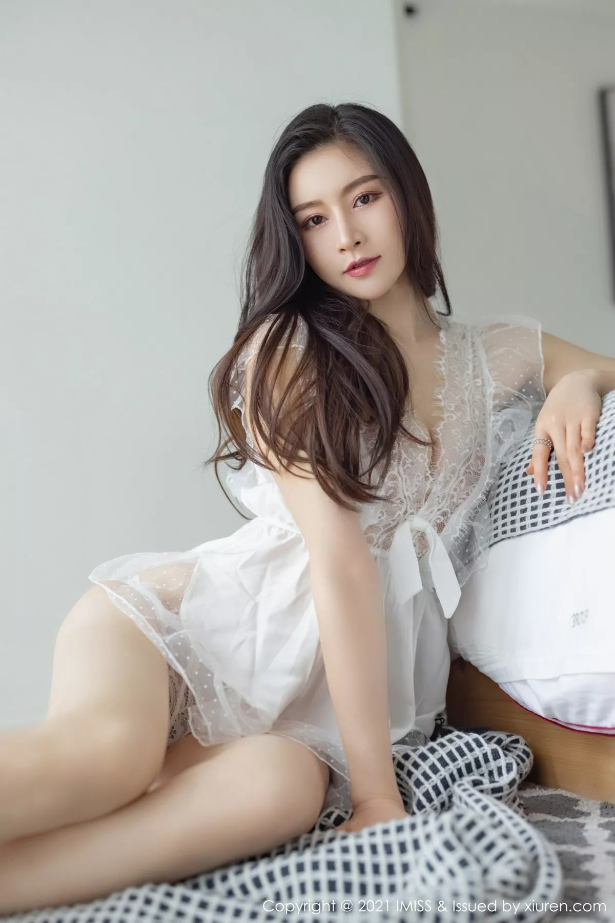 [Imiss爱蜜社]第592期Vanessa写真 [44P]-035