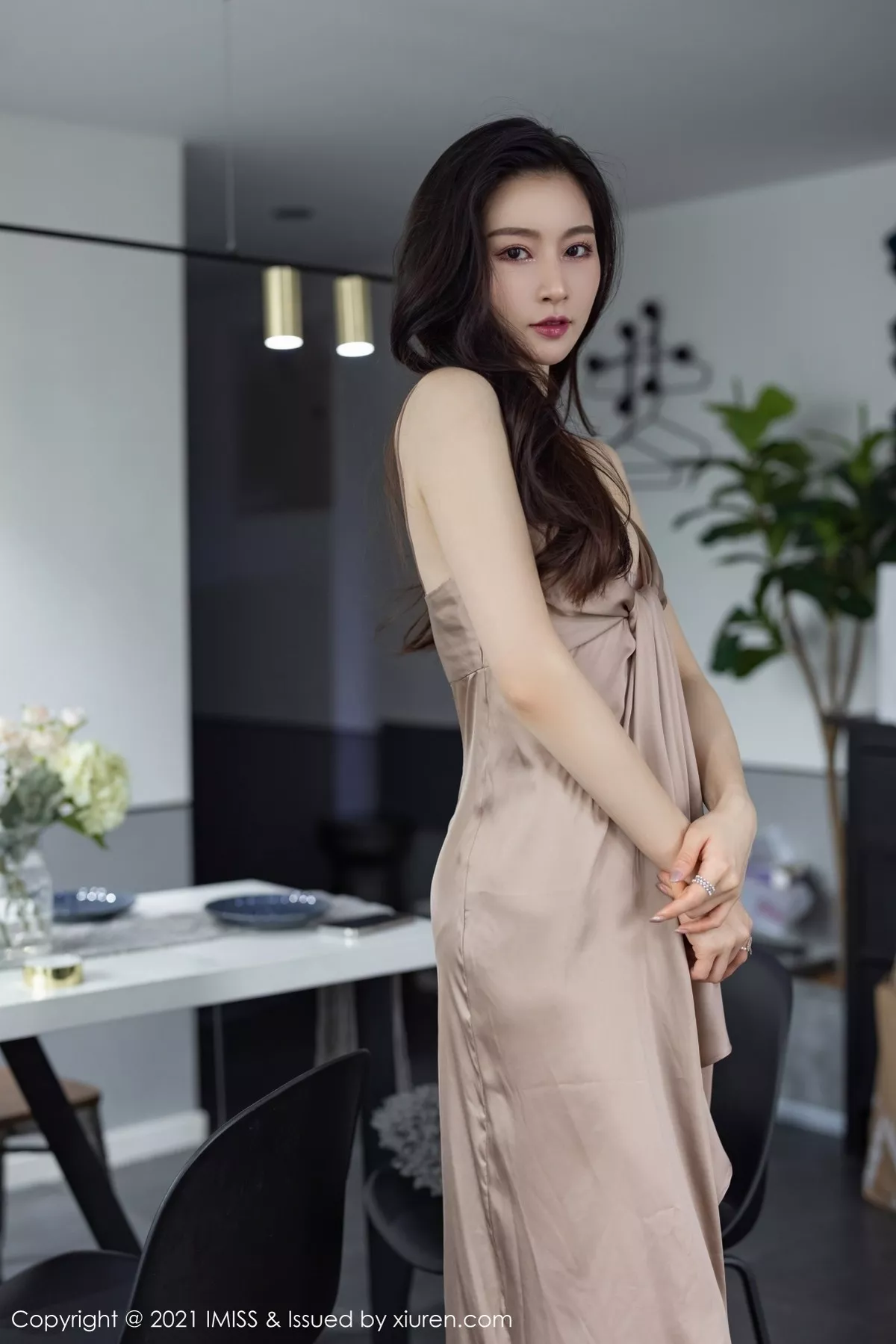 [Imiss爱蜜社]第592期Vanessa写真 [44P]-008