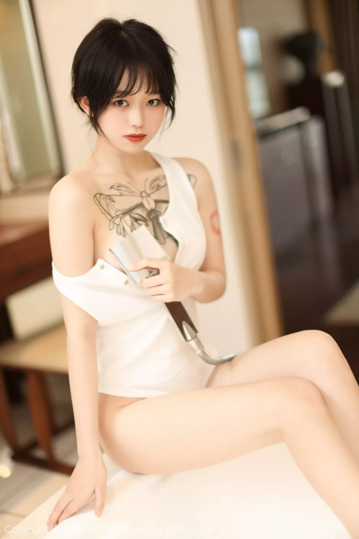 [MFStar模范学院]第496期奶瓶子写真 [48P]-027