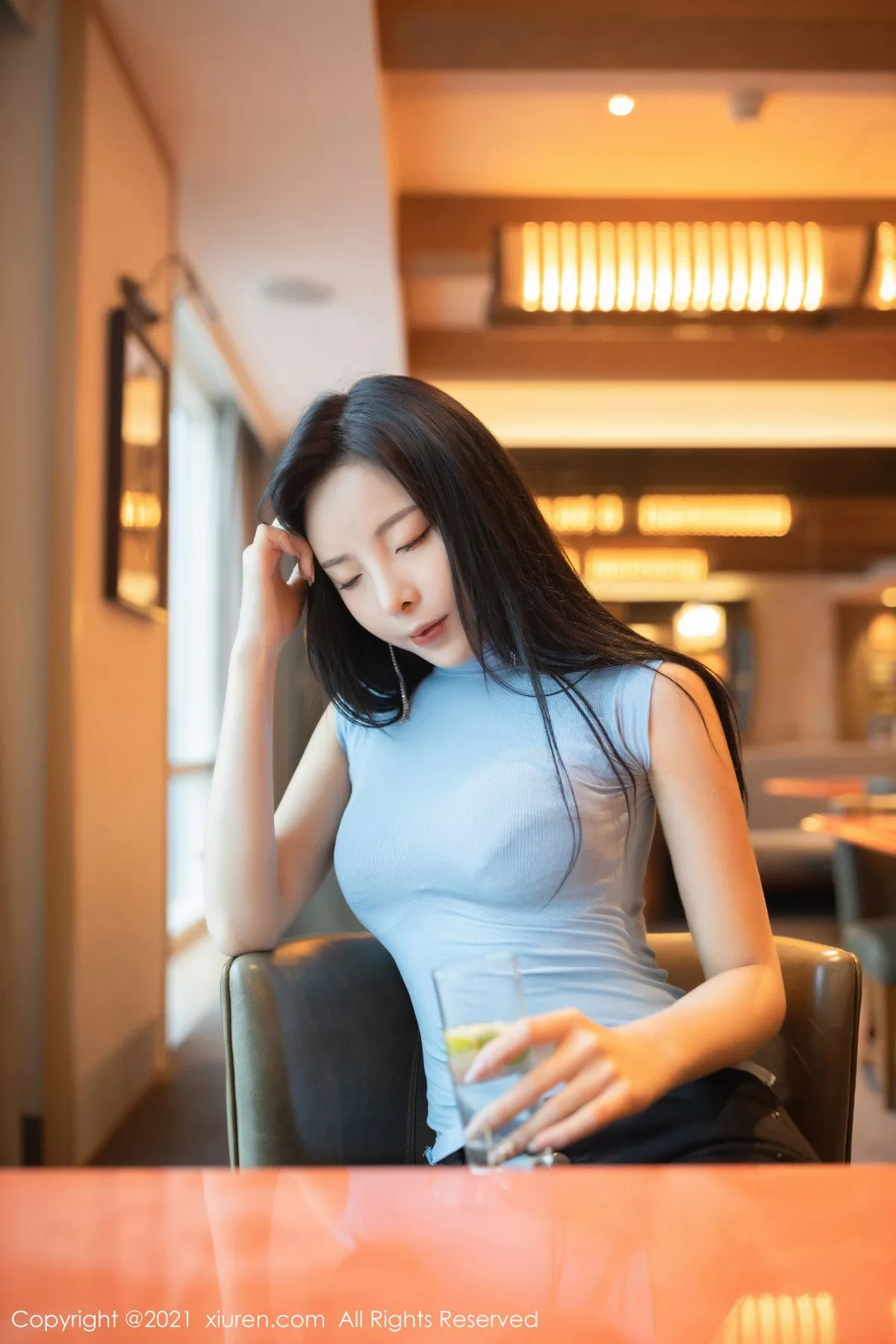 [XiuRen秀人网]第3421期陈小喵写真 [68P]-003