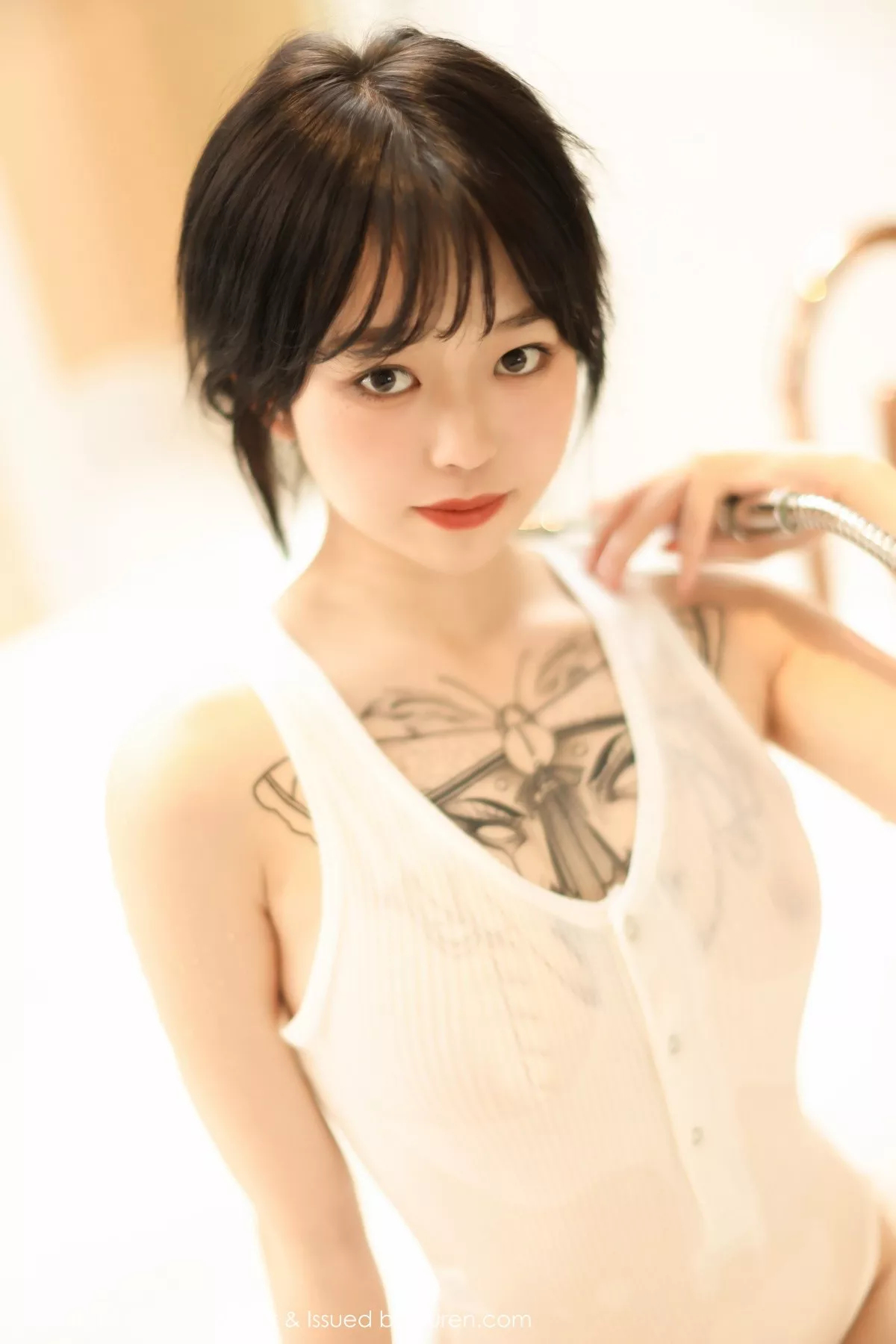 [MFStar模范学院]第496期奶瓶子写真 [48P]-041