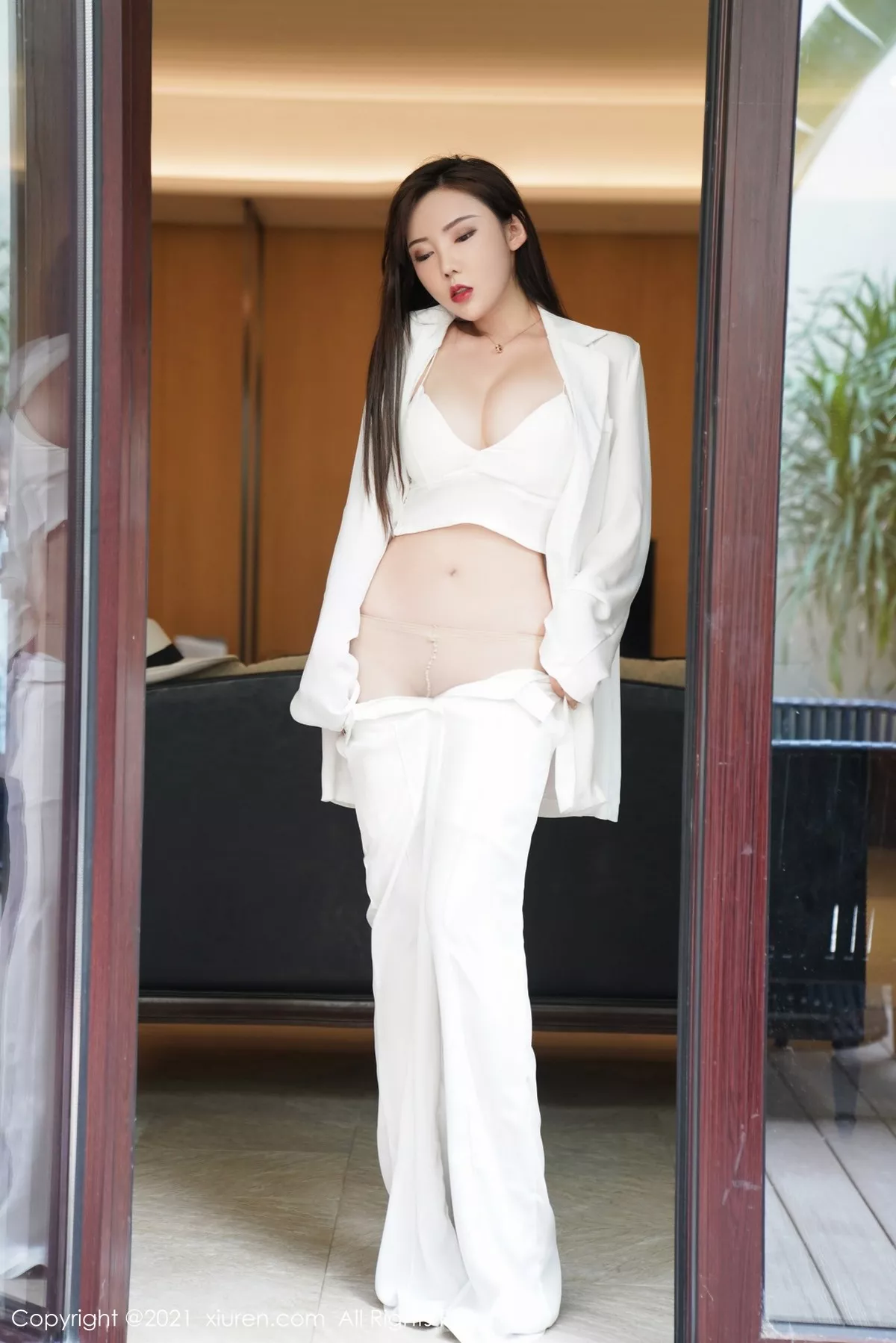 [XiuRen秀人网]第3332期萌汉药写真 [49P]-022
