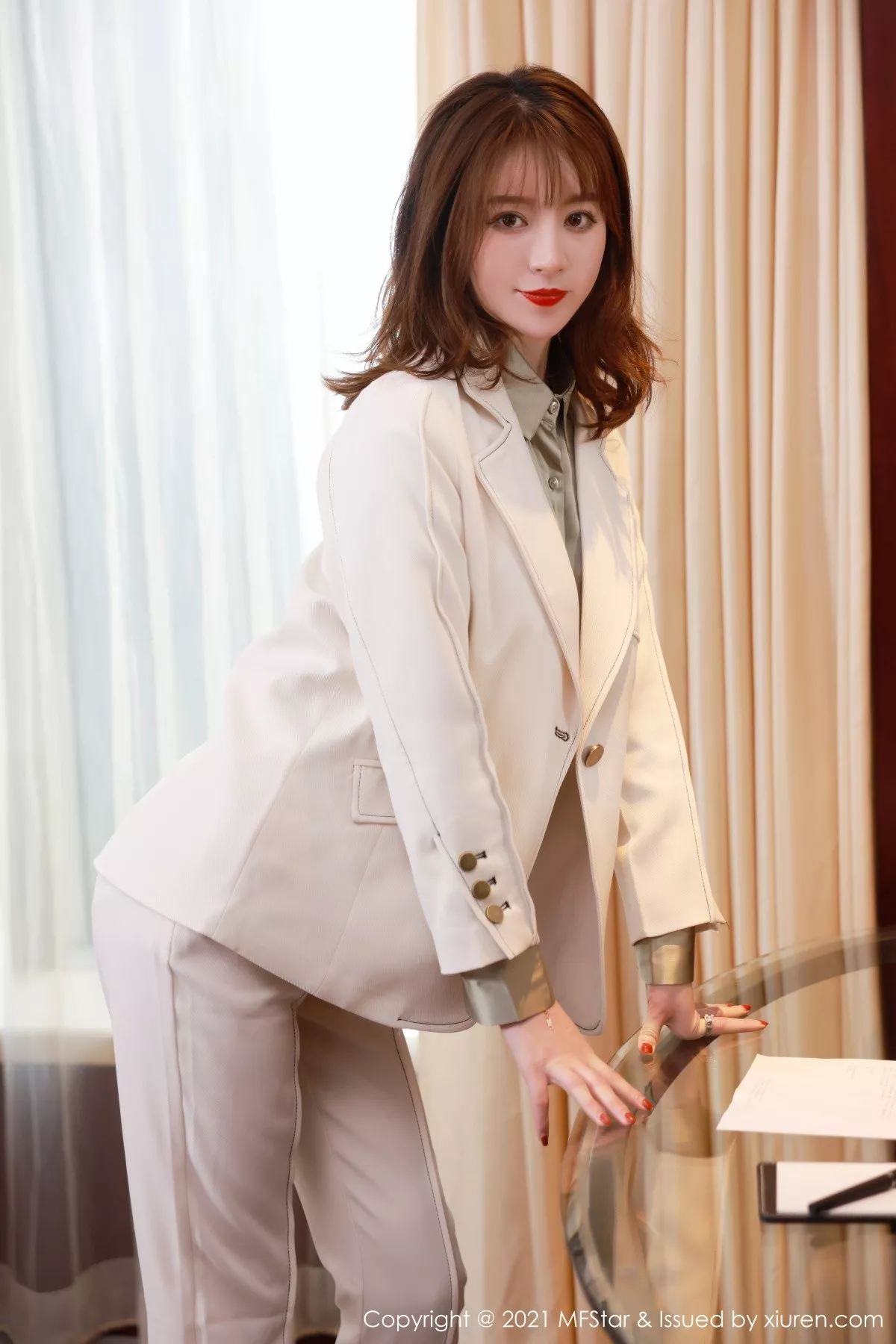 [MFStar模范学院]第485期yoo优优写真 [45P]-010