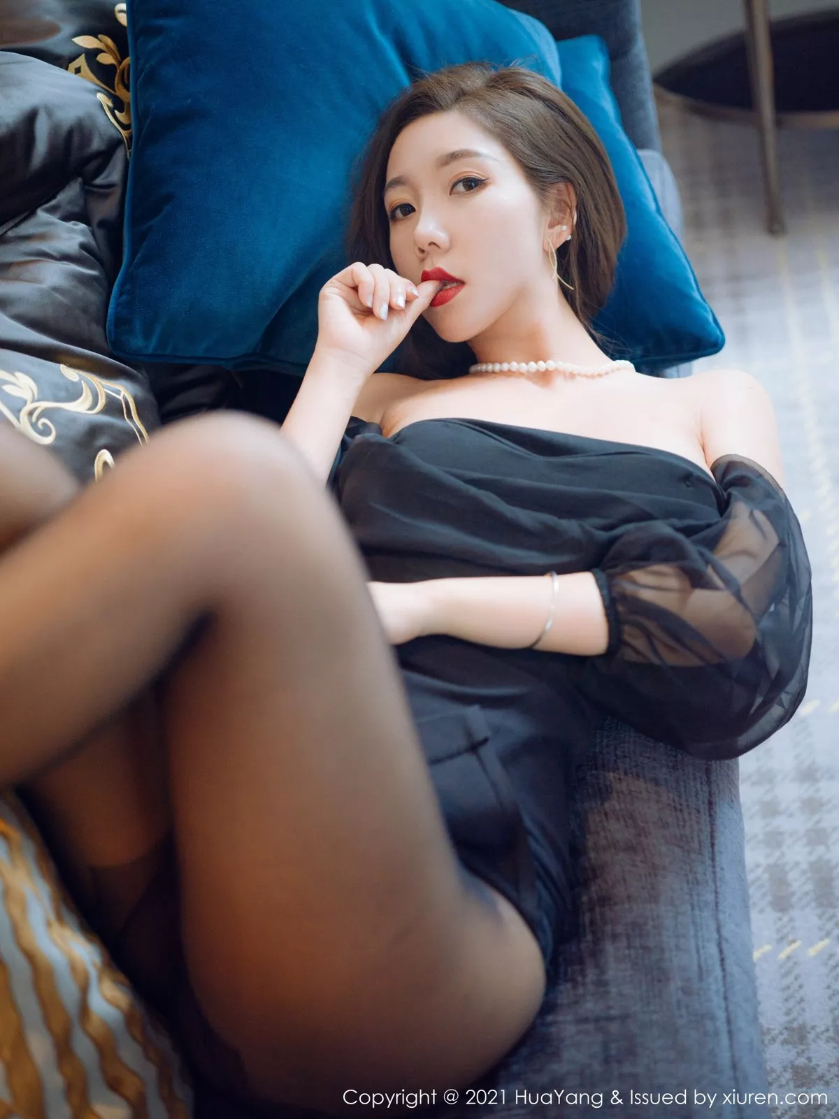 [HuaYang花漾]第409期艾静香写真 [43P]-023
