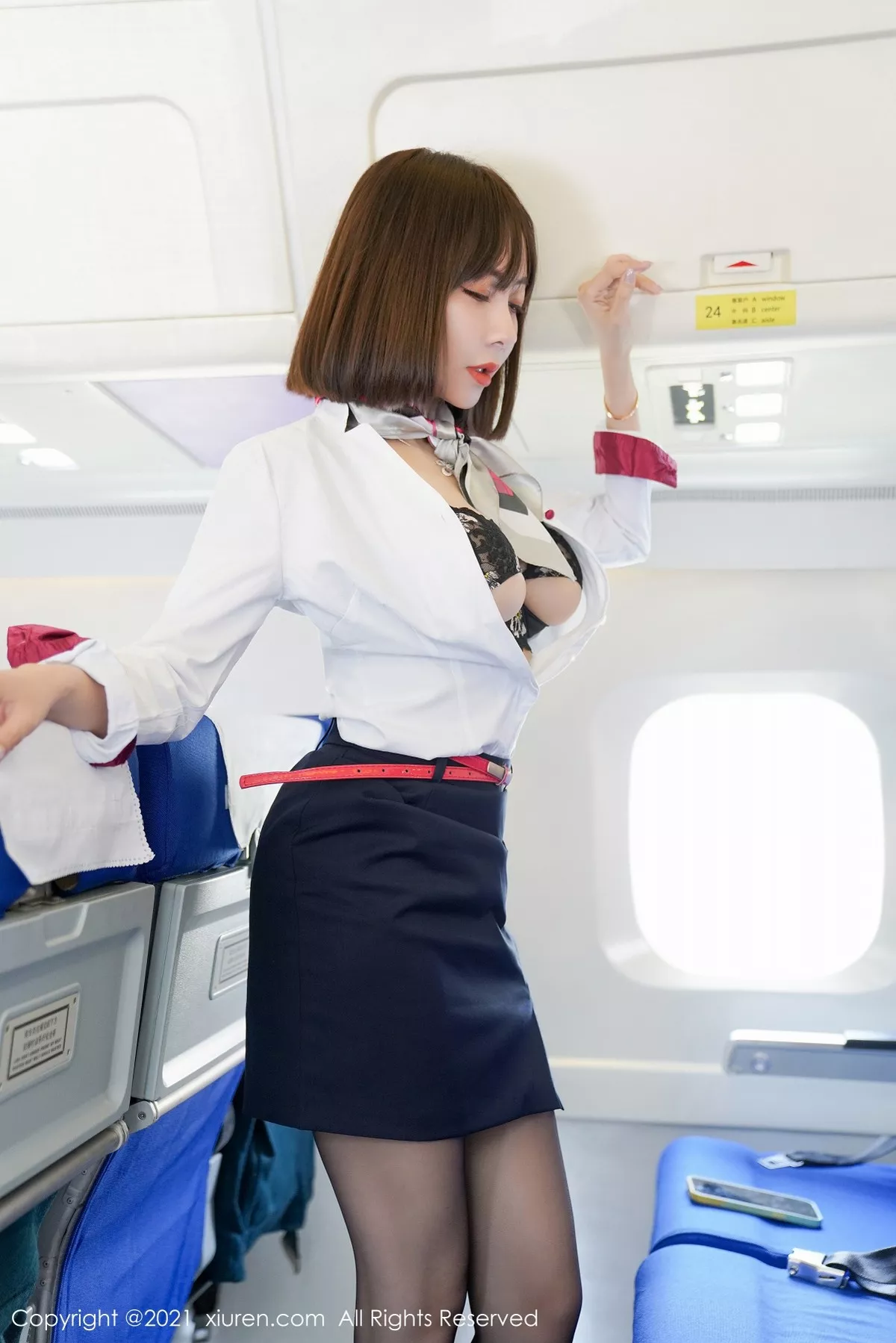 [XiuRen秀人网]第3506期果儿写真 [70P]-055