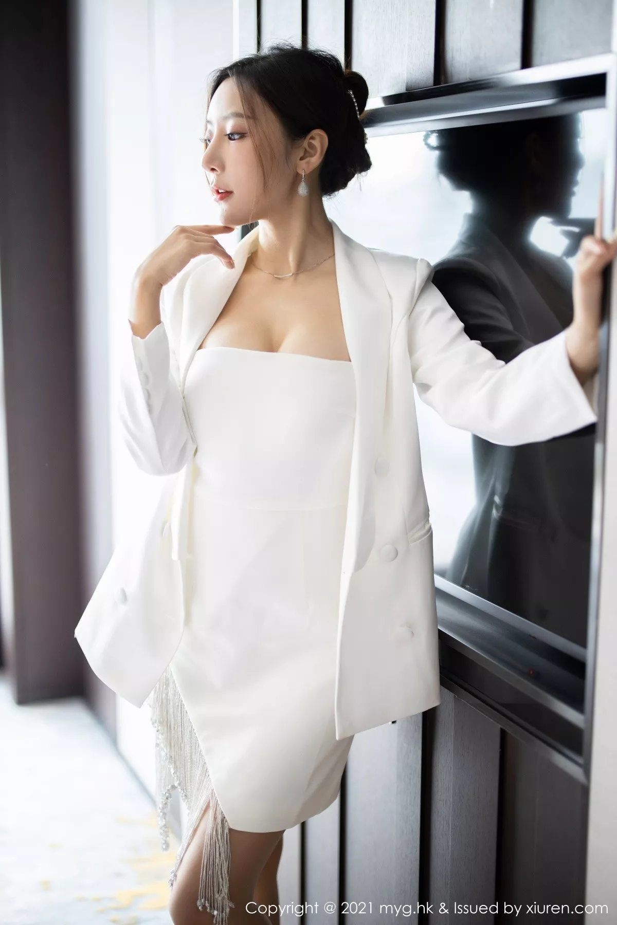 [MyGirl美媛馆]第541期王馨瑶写真 [57P]-004