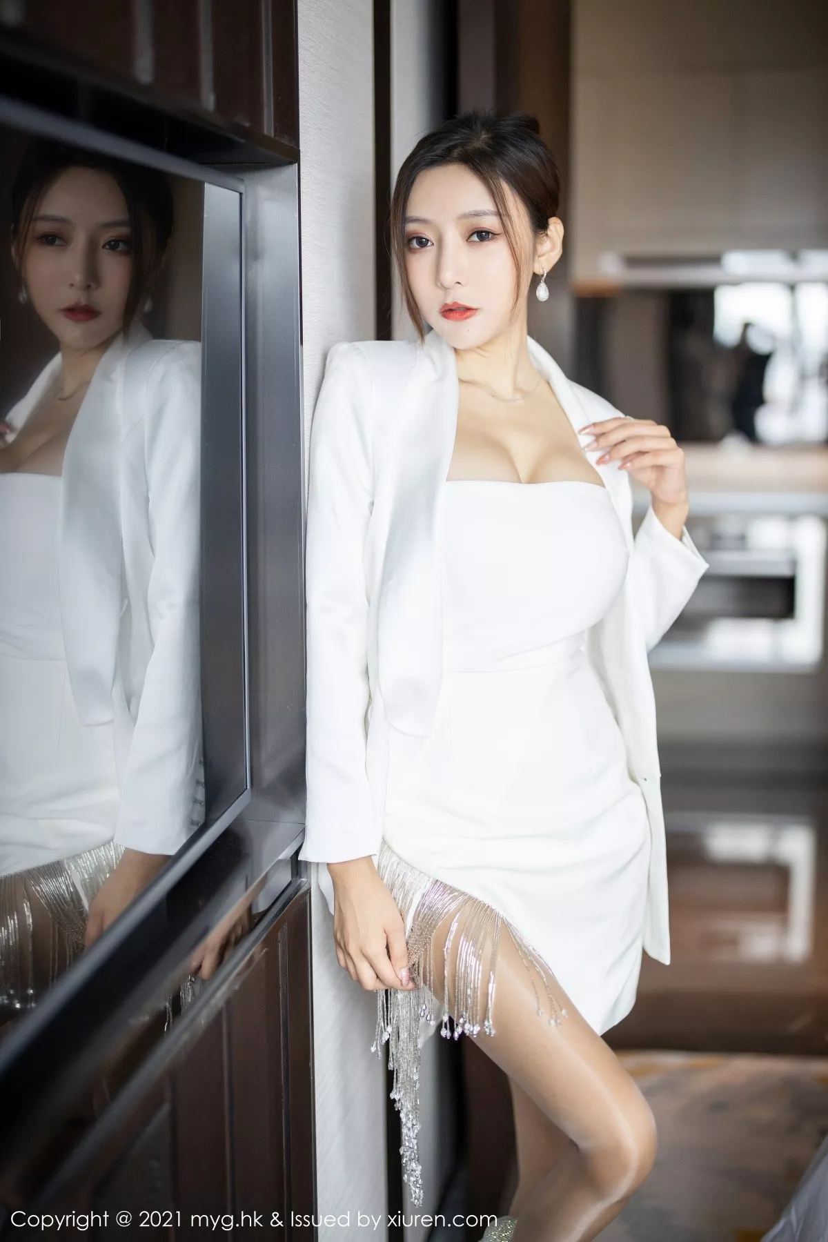 [MyGirl美媛馆]第541期王馨瑶写真 [57P]-003