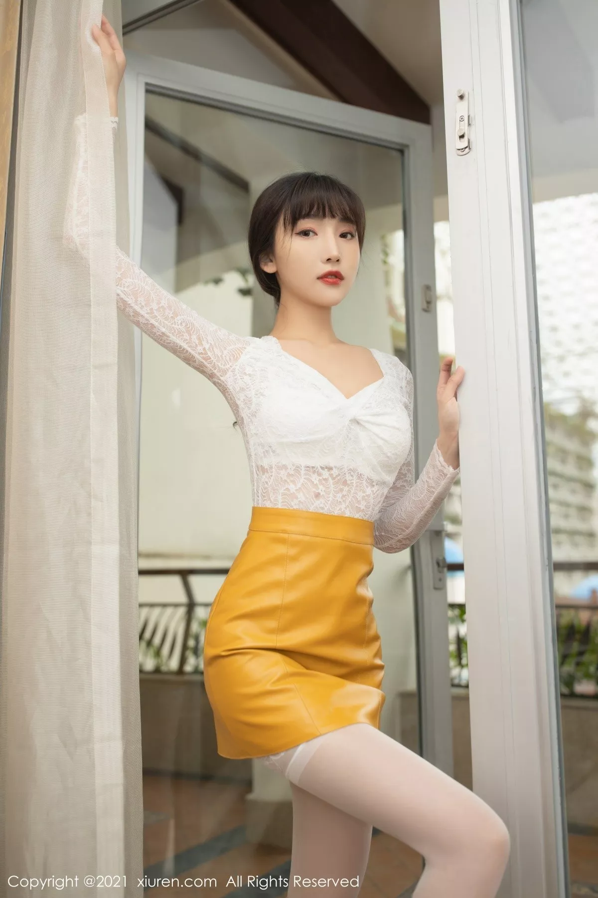 [XiuRen秀人网]第3556期陆萱萱写真 [81P]-001