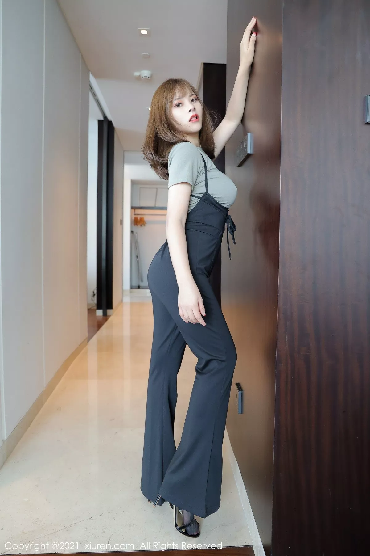 [XiuRen秀人网]第3557期奈沐子写真 [112P]-011
