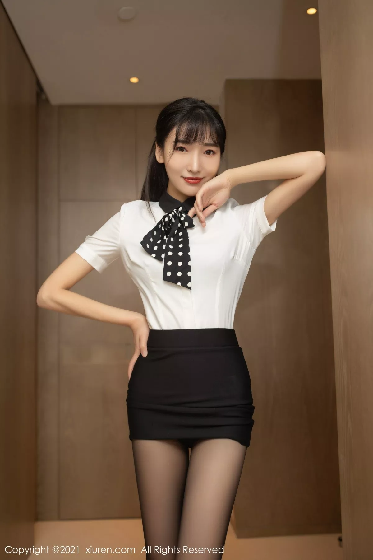 [XiuRen秀人网]第3443期陆萱萱写真 [81P]-004