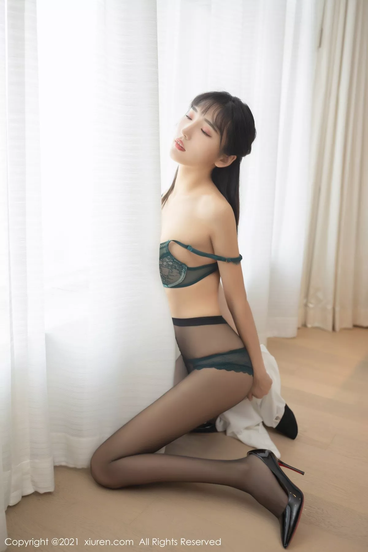 [XiuRen秀人网]第3443期陆萱萱写真 [81P]-046