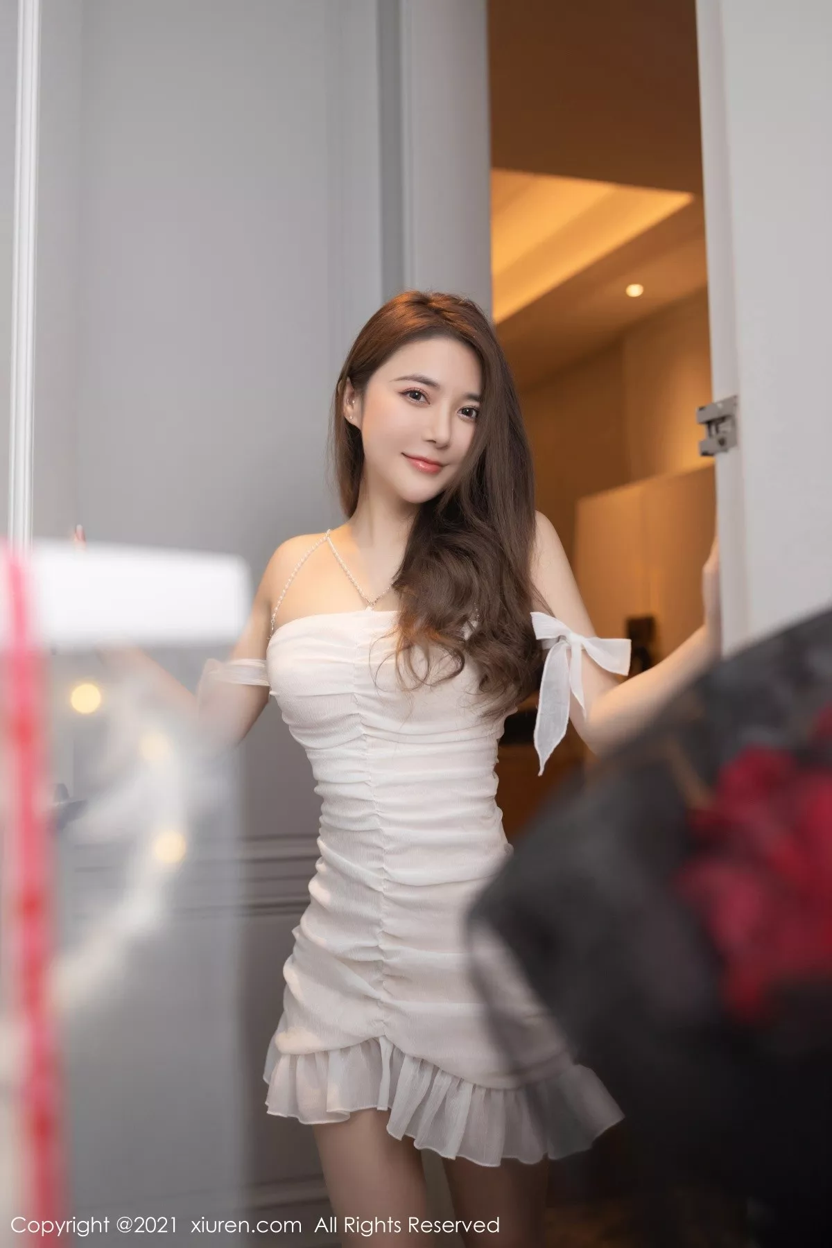 [XiuRen秀人网]第3447期鱼子酱写真 [52P]-002