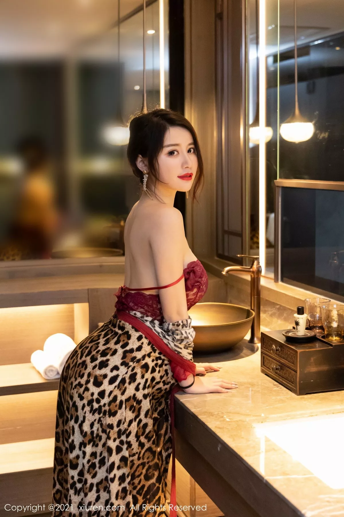 [XiuRen秀人网]第3605期美七Mia写真 [92P]-081