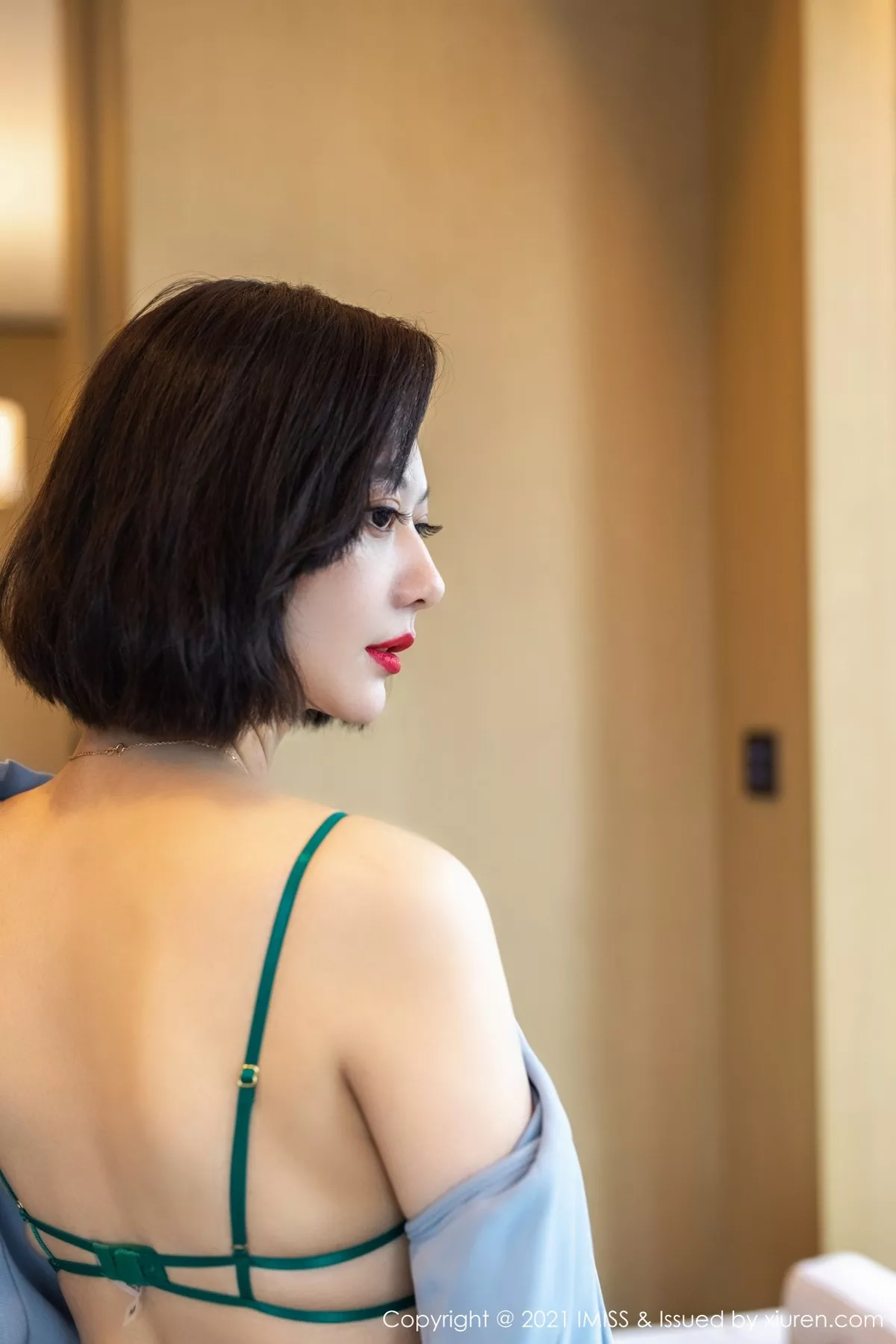 [Imiss爱蜜社]第609期艺轩写真 [85P]-025