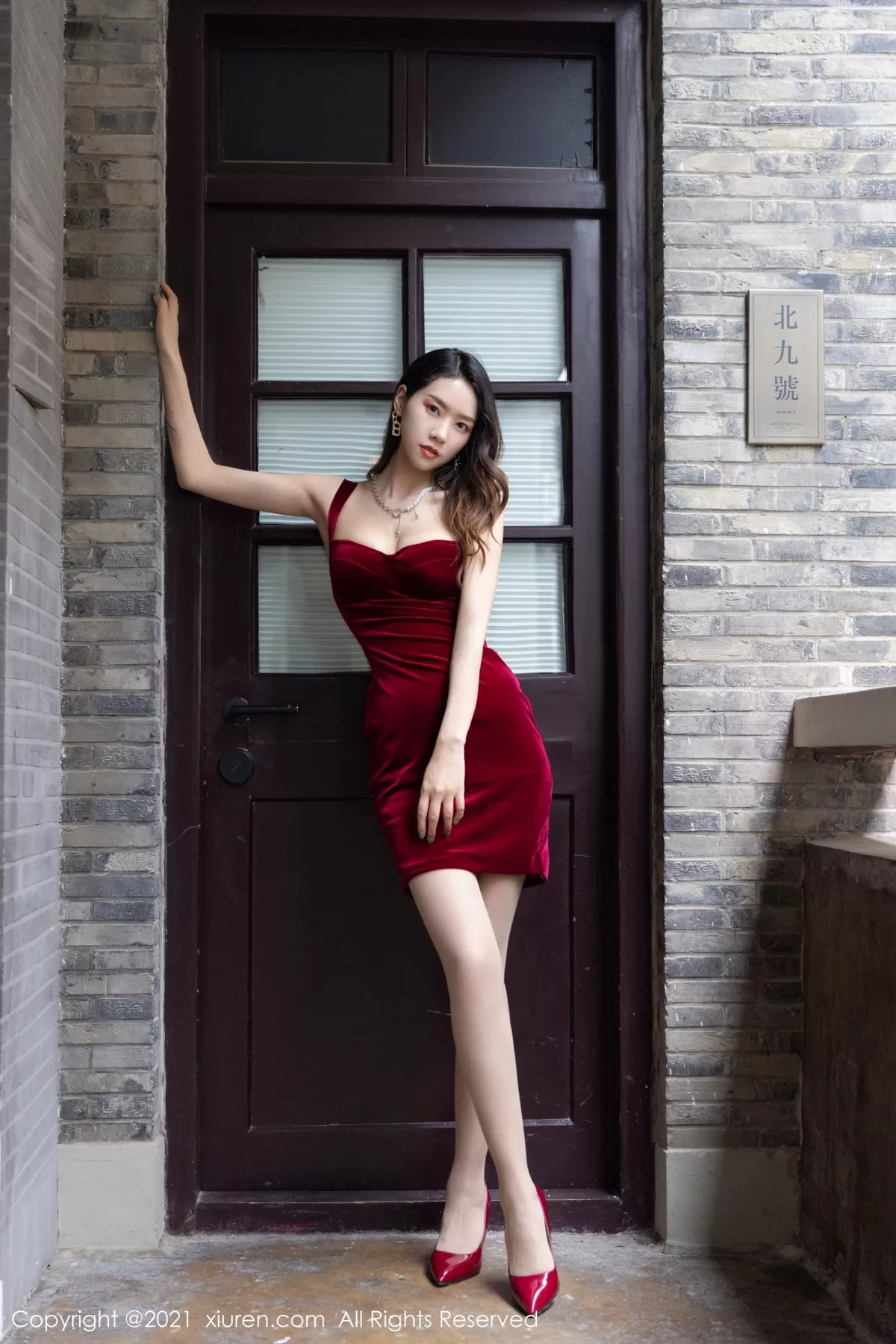 [XiuRen秀人网]第3616期方子萱写真 [51P]-002