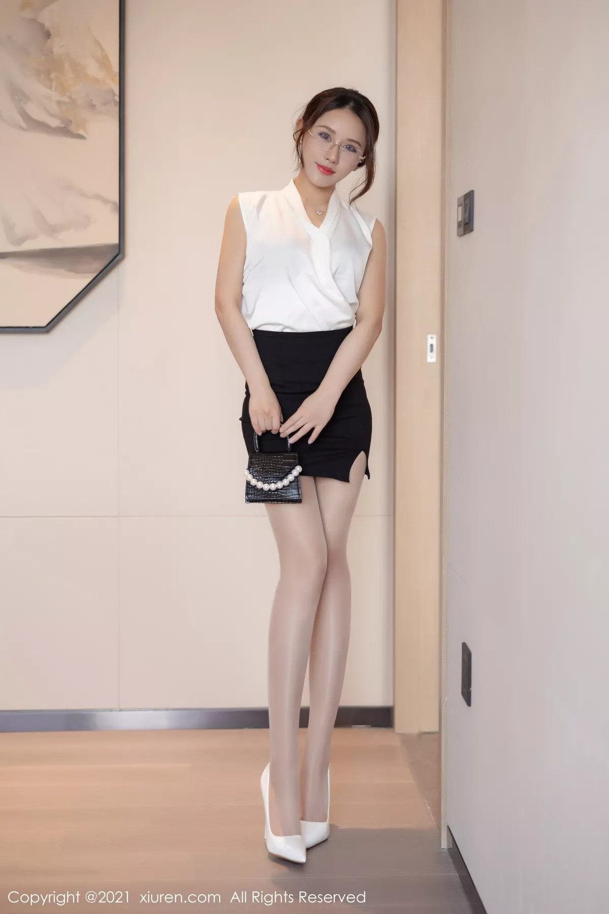 [XiuRen秀人网]第3623期徐安安写真 [57P]-001
