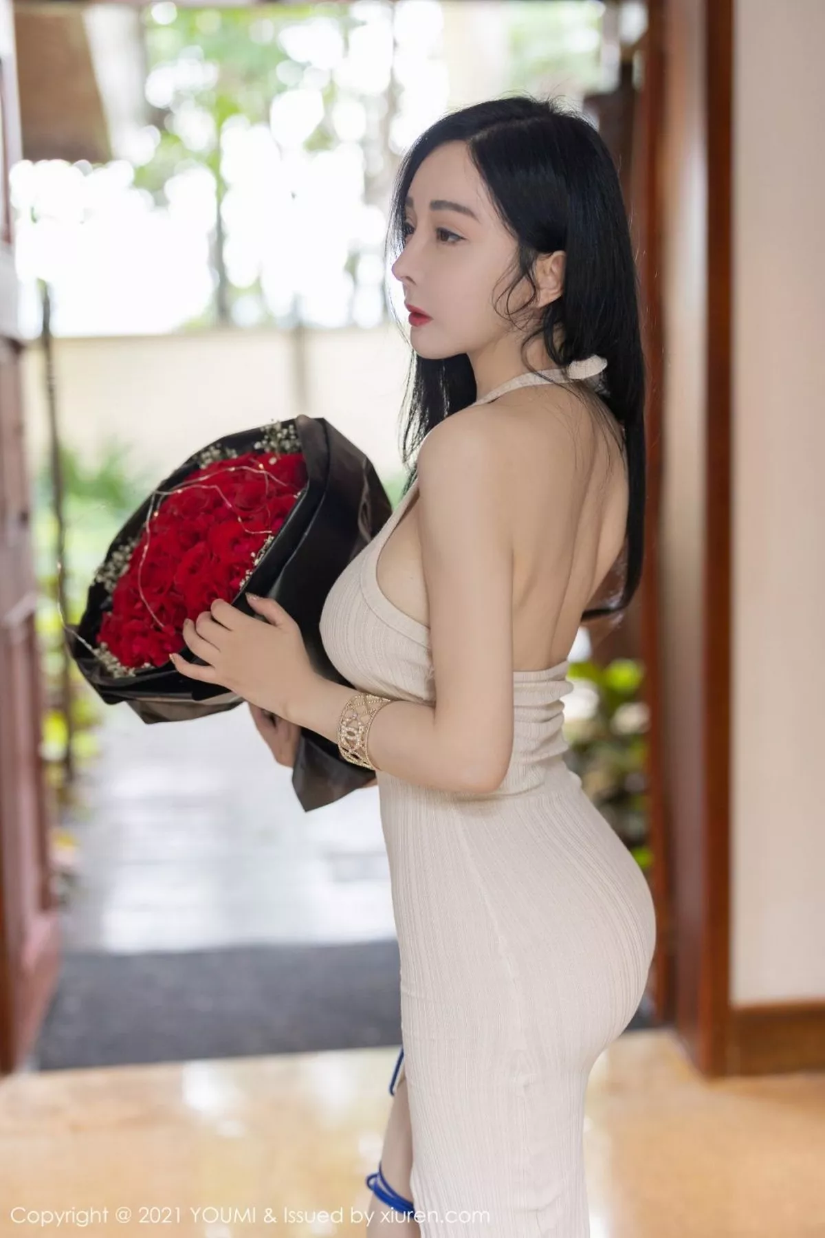 [YouMi尤蜜荟]第664期允爾写真 [54P]-009