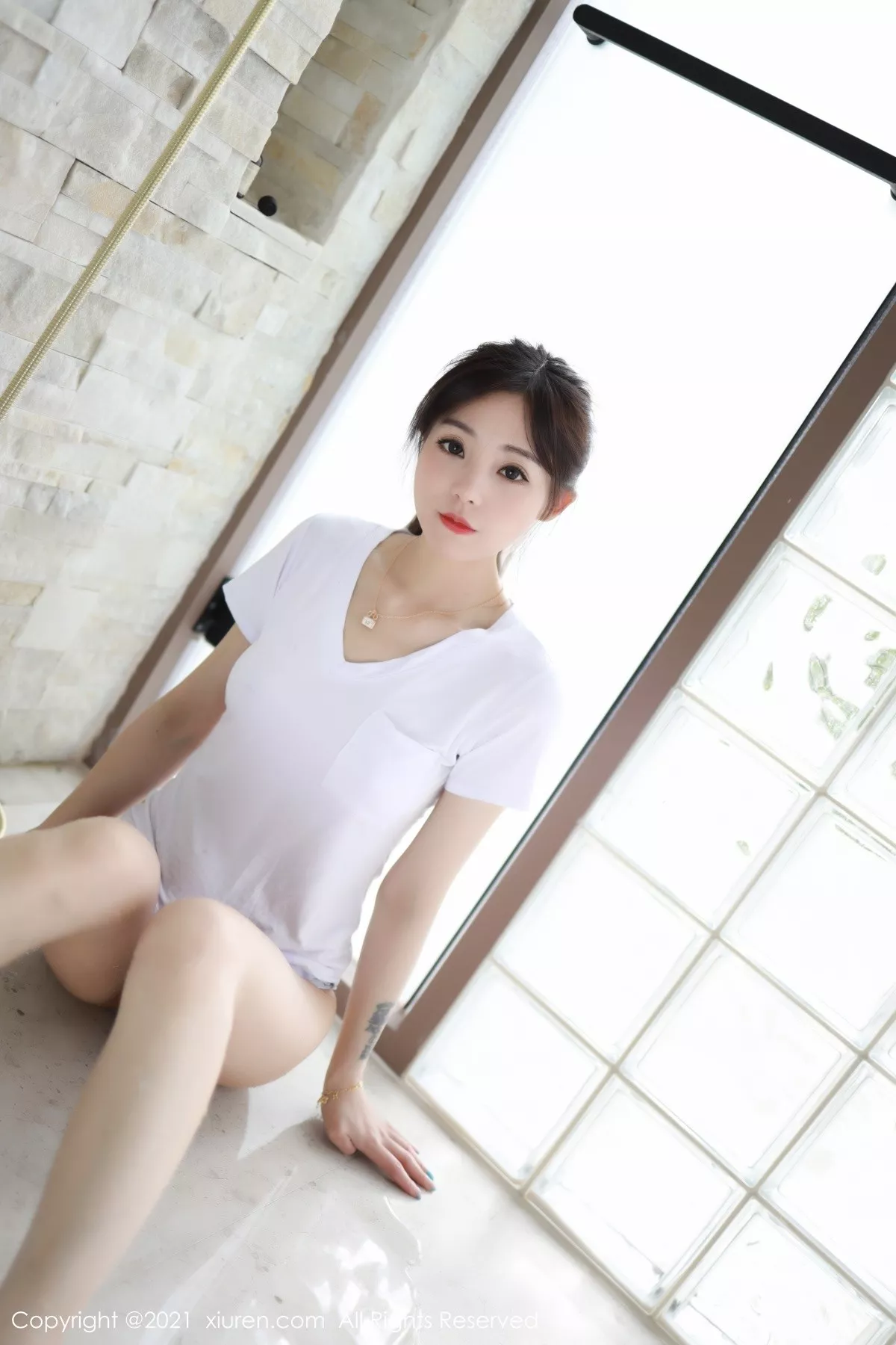 [XiuRen秀人网]第3637期佘贝拉写真 [41P]-001