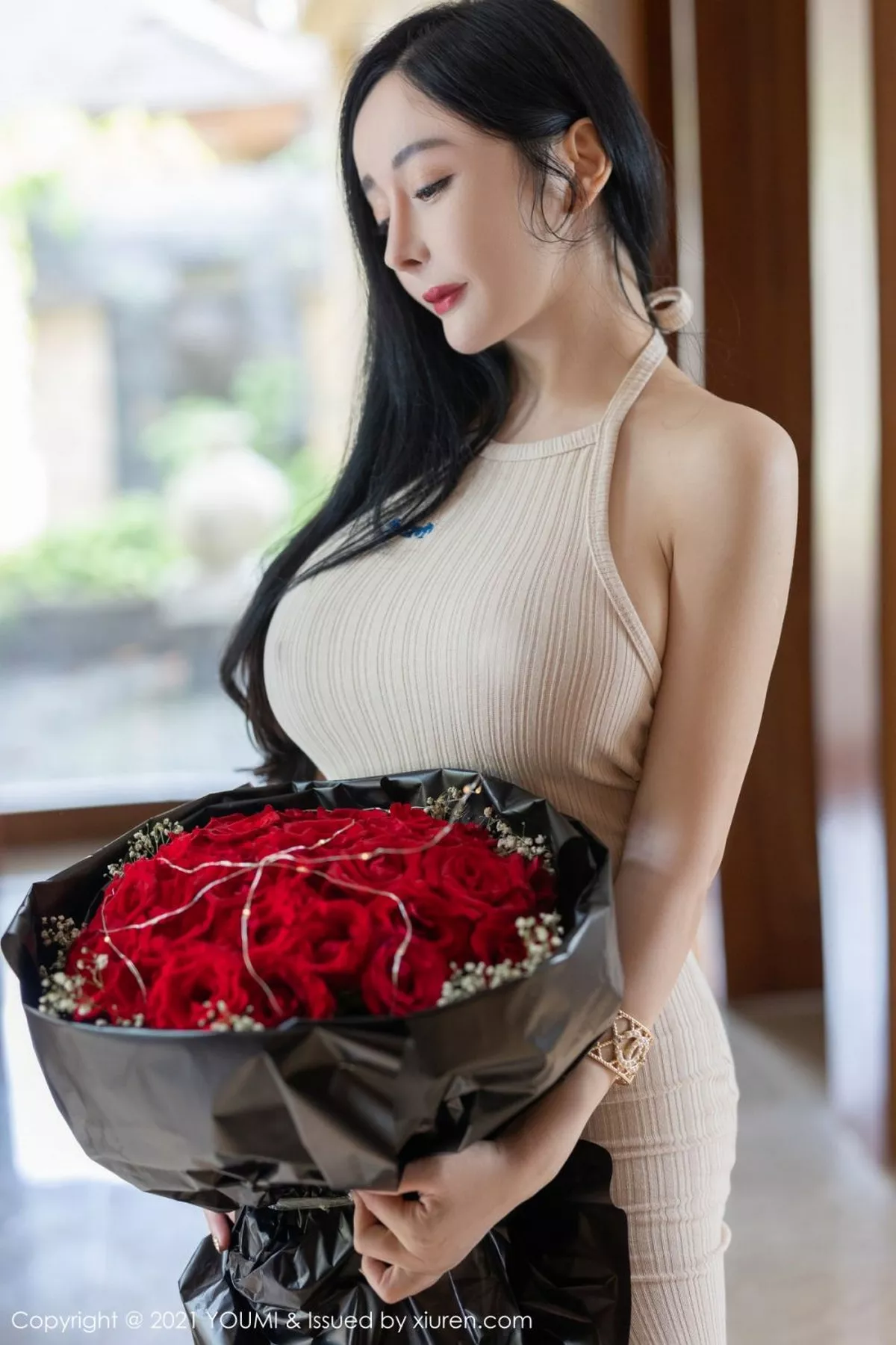 [YouMi尤蜜荟]第664期允爾写真 [54P]-004