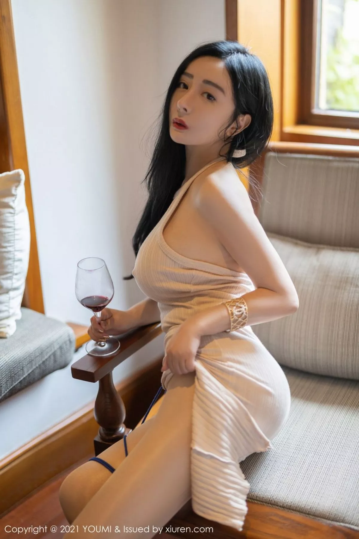 [YouMi尤蜜荟]第664期允爾写真 [54P]-012