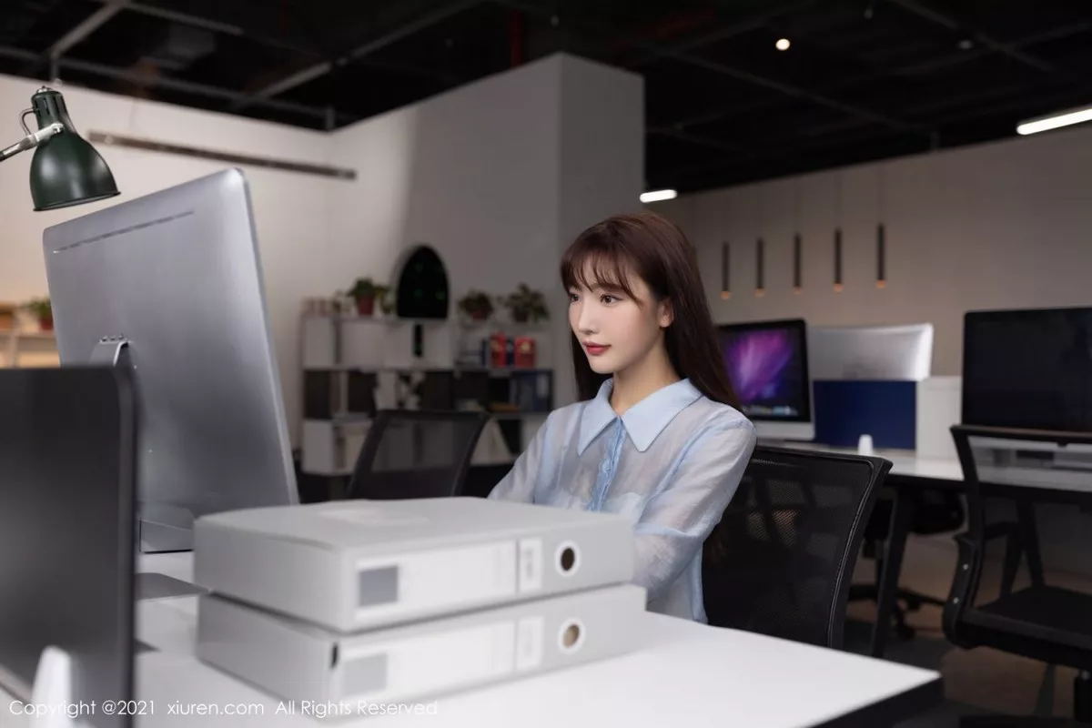 [XiuRen秀人网]第3644期陆萱萱写真 [80P]-001