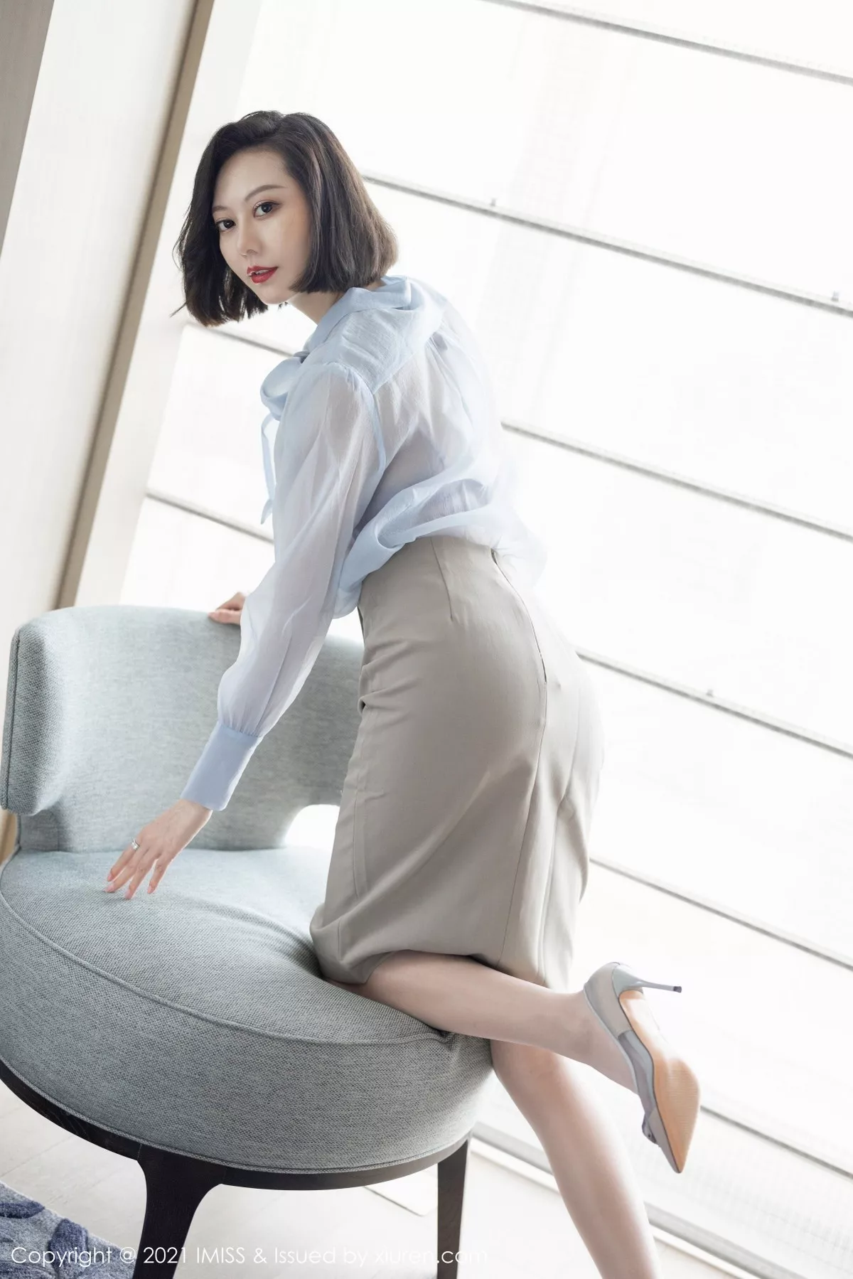 [Imiss爱蜜社]第605期艺轩写真 [84P]-027