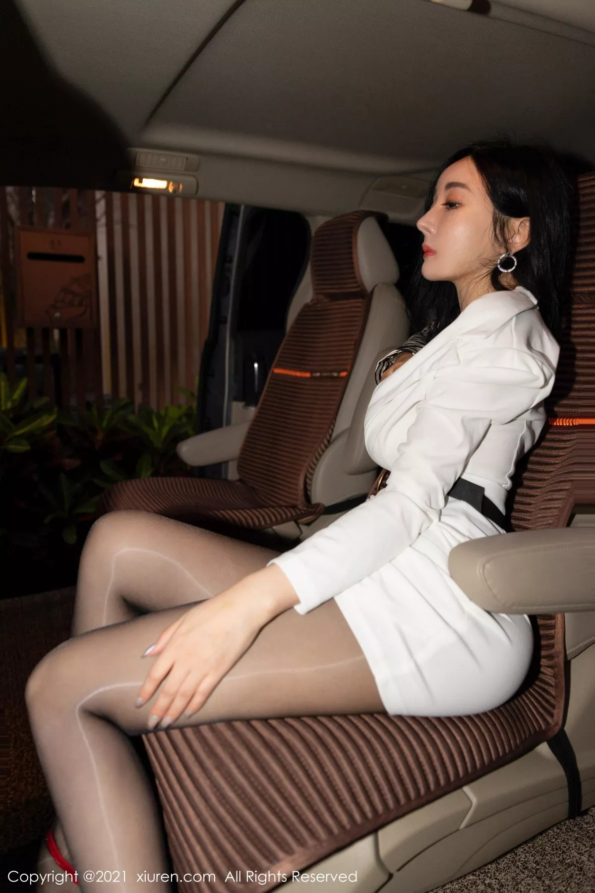 [XiuRen秀人网]第3581期允爾写真 [54P]-037