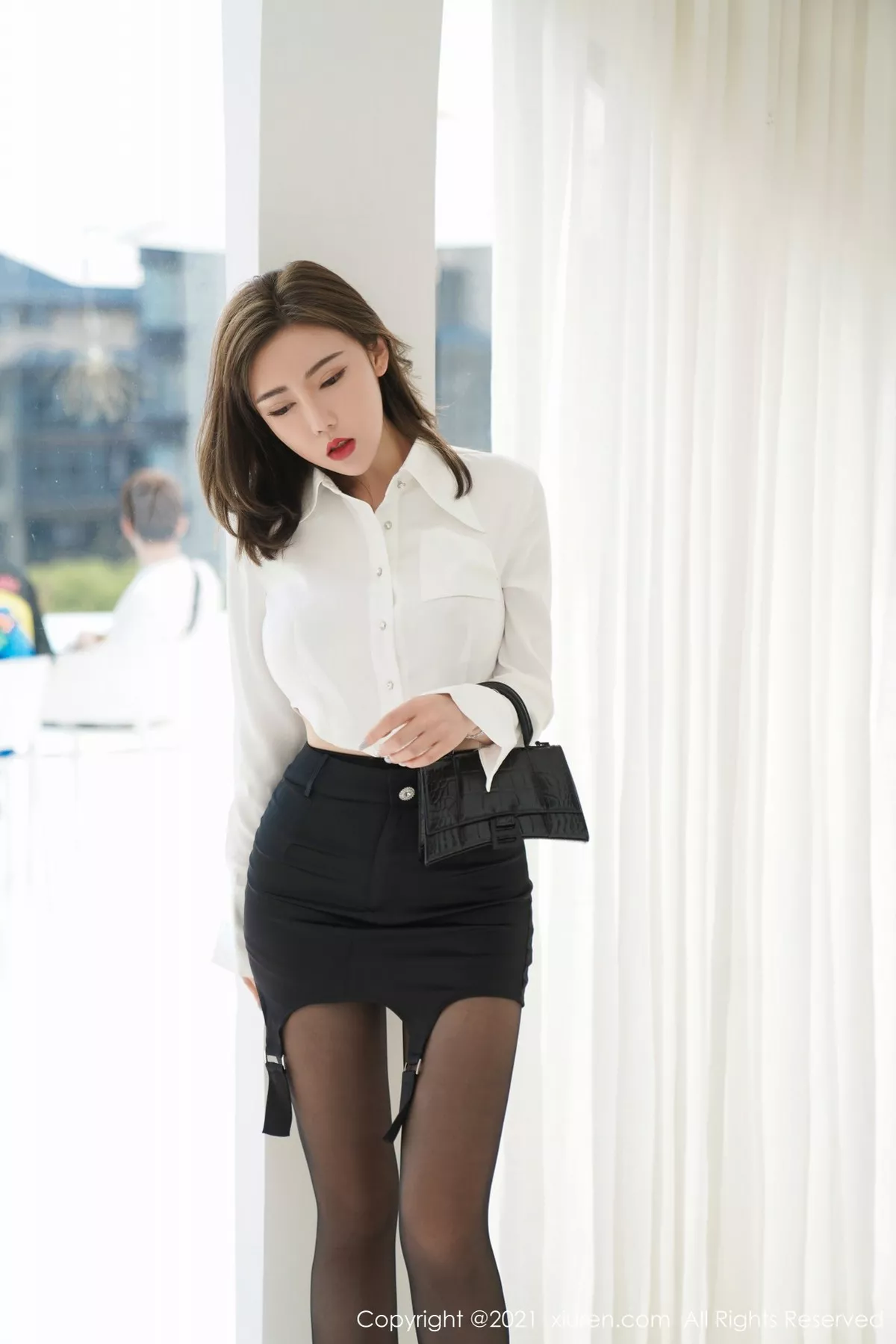 [XiuRen秀人网]第3591期萌汉药写真 [41P]-002