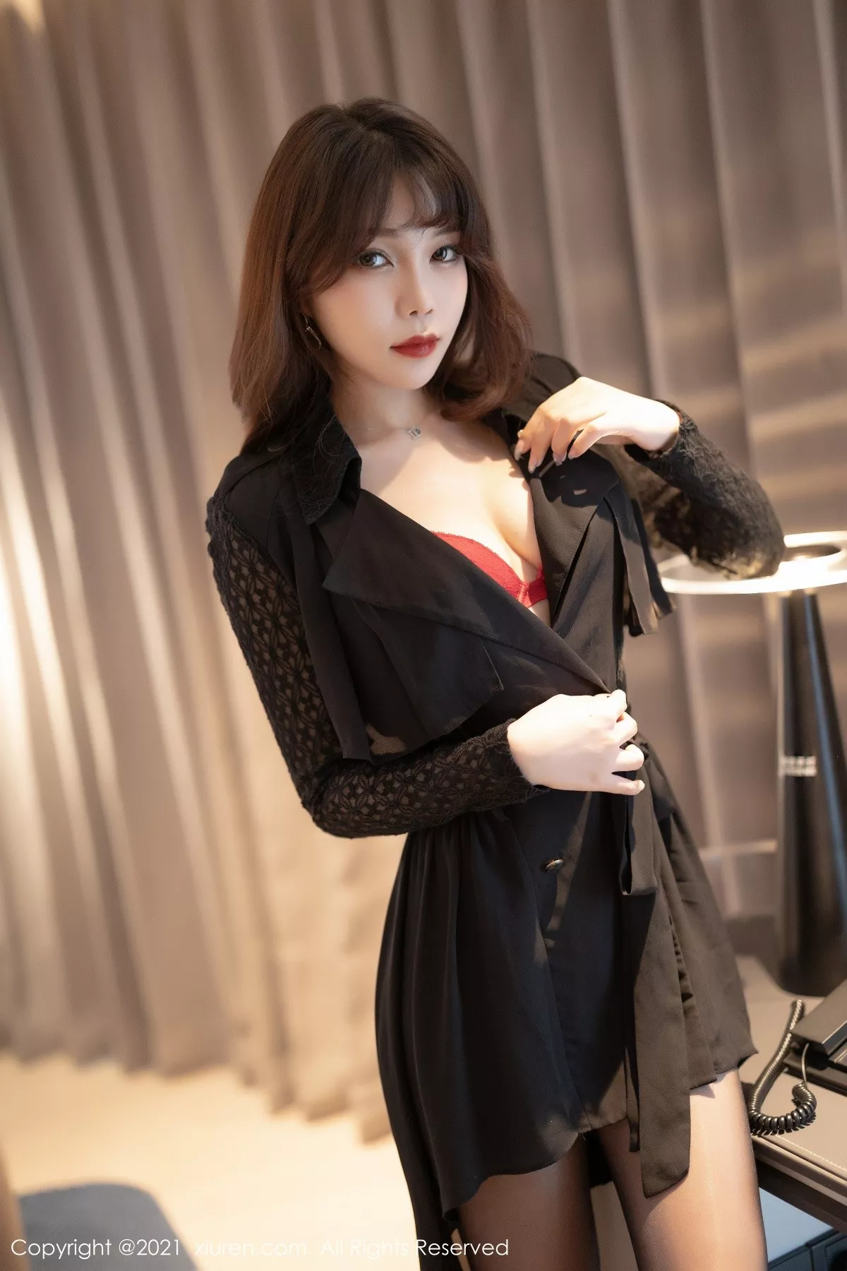 [XiuRen秀人网]第3595期芝芝Booty写真 [70P]-002