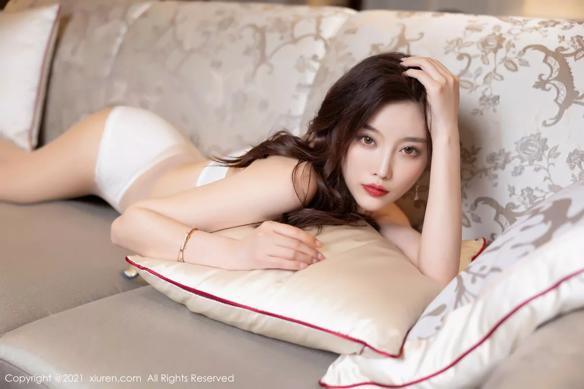 [XiuRen秀人网]第3691期杨晨晨写真 [60P]-045