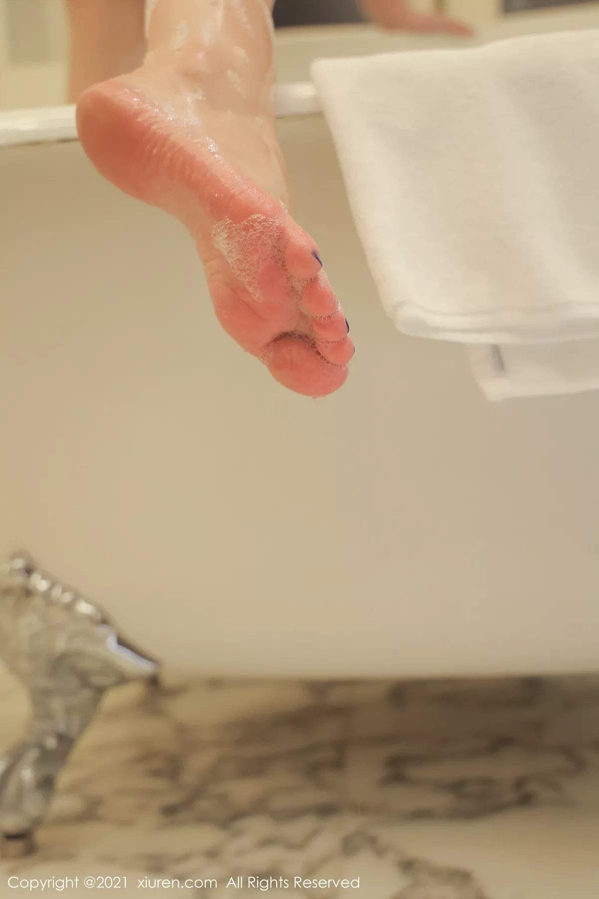[XiuRen秀人网]第3735期美七写真 [48P]-039