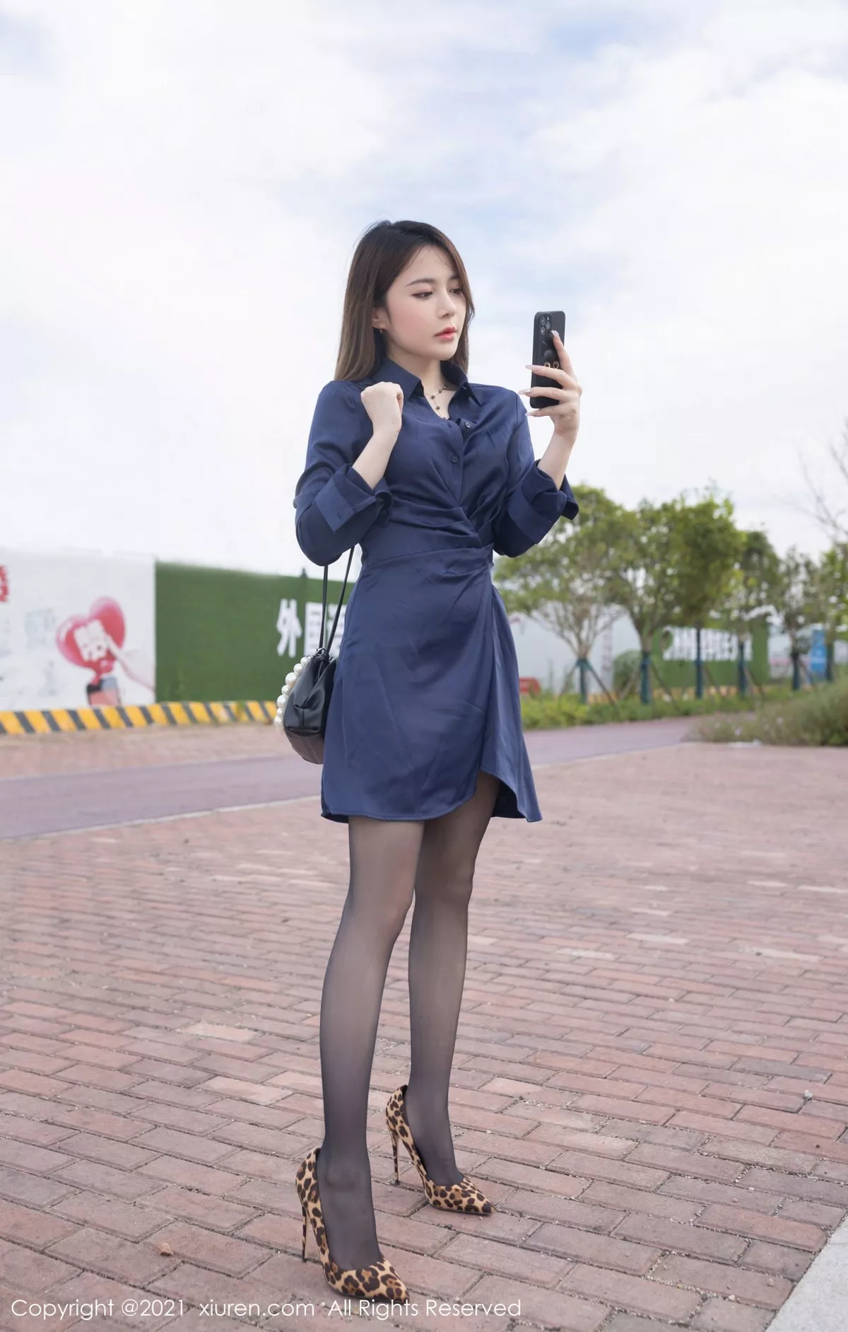 [XiuRen秀人网]第3739期鱼子酱写真 [63P]-002