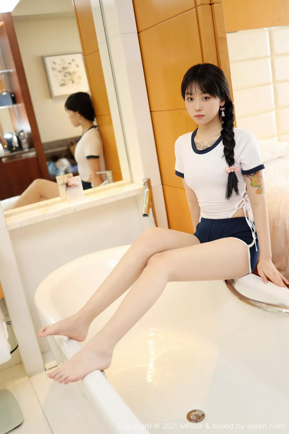 [MFStar模范学院]第515期奶瓶子写真 [43P]-008