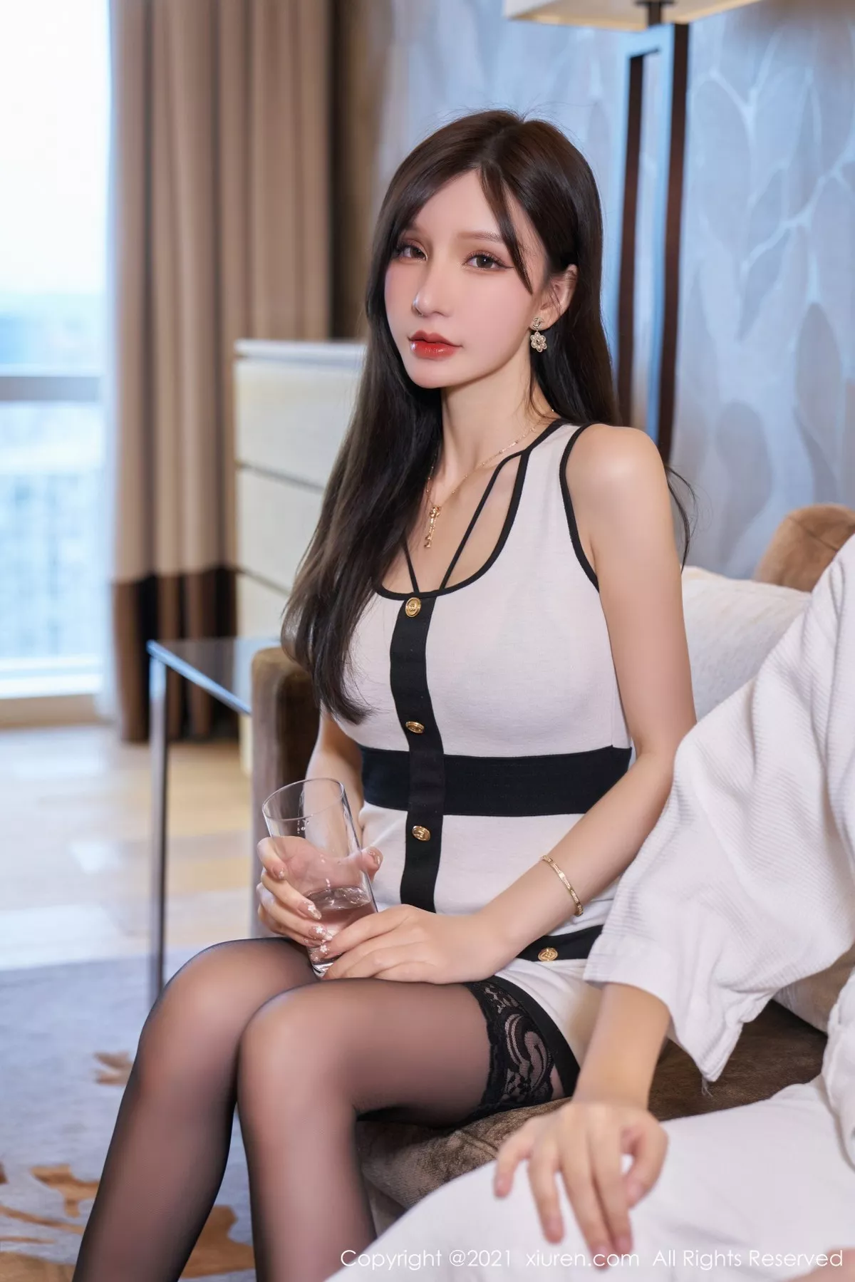 [XiuRen秀人网]第3768期周于希写真 [78P]-046