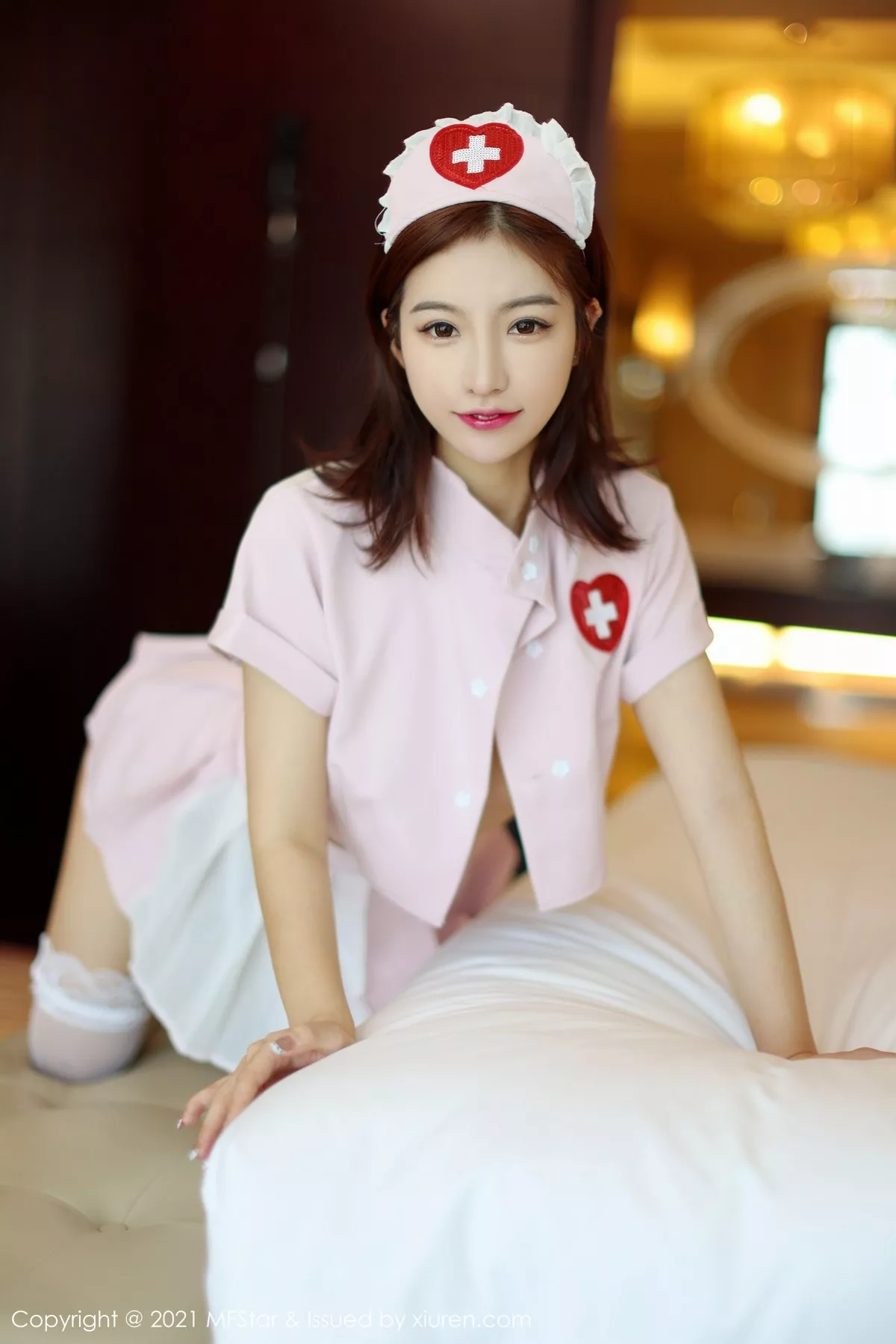[MFStar模范学院]第524期人间荒糖写真 [48P]-022