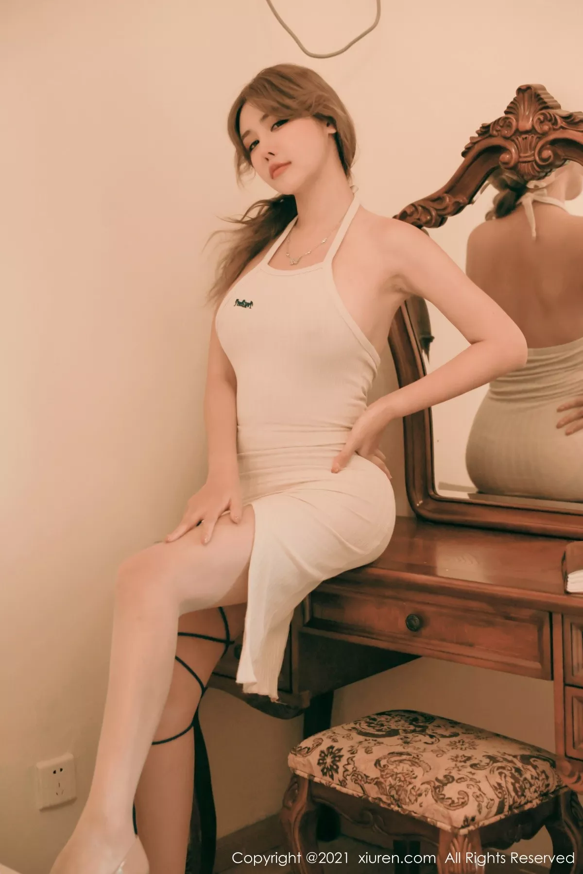 [XiuRen秀人网]第3789期肉晴写真 [53P]-011