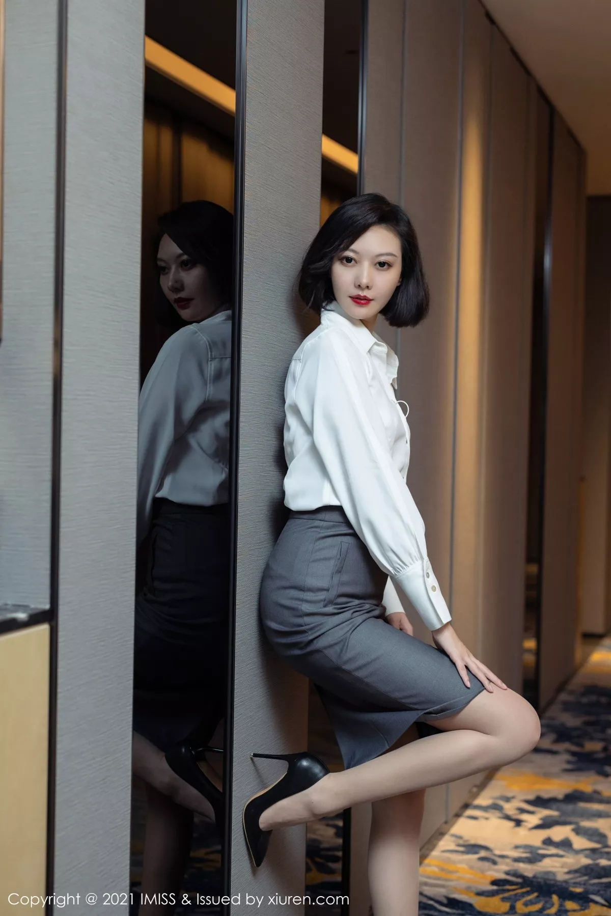 [Imiss爱蜜社]第623期艺轩写真 [82P]-007