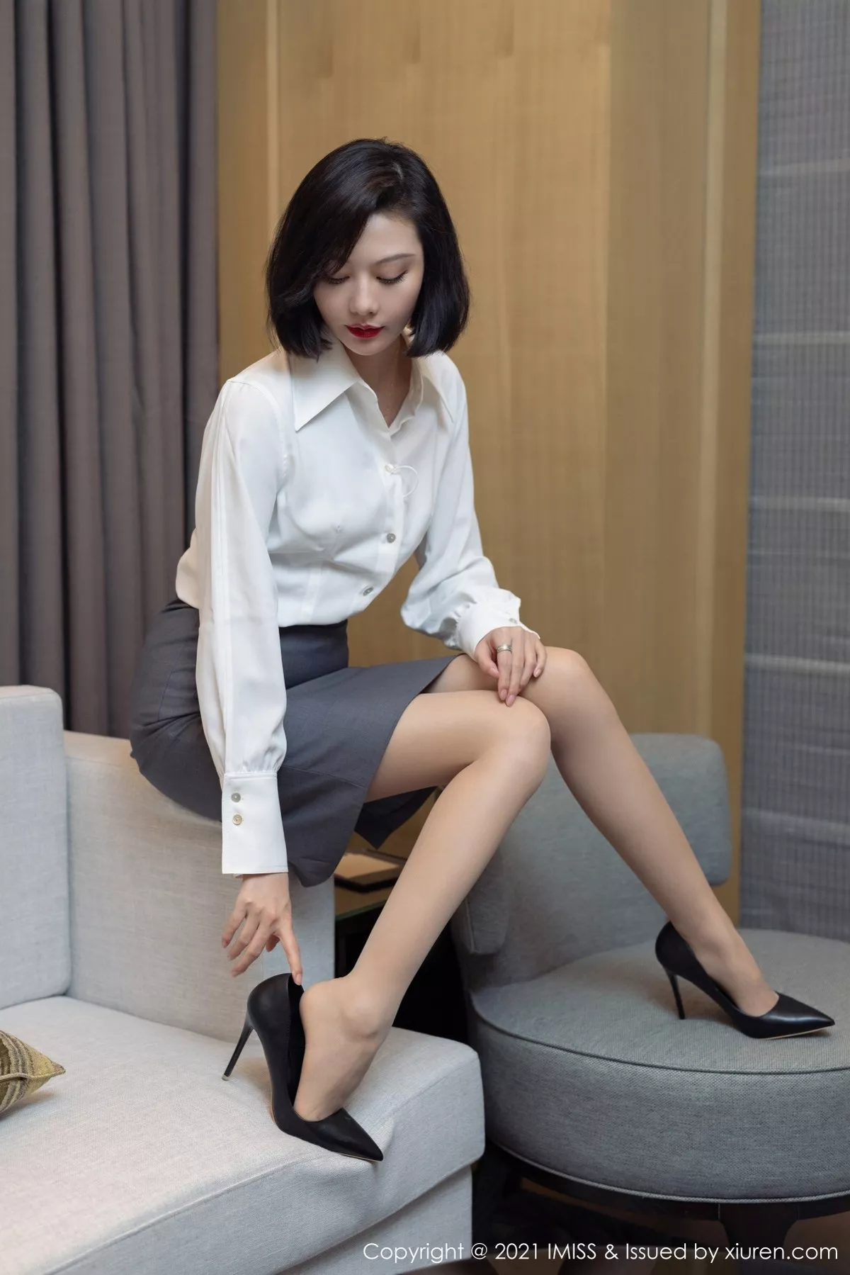 [Imiss爱蜜社]第623期艺轩写真 [82P]-018