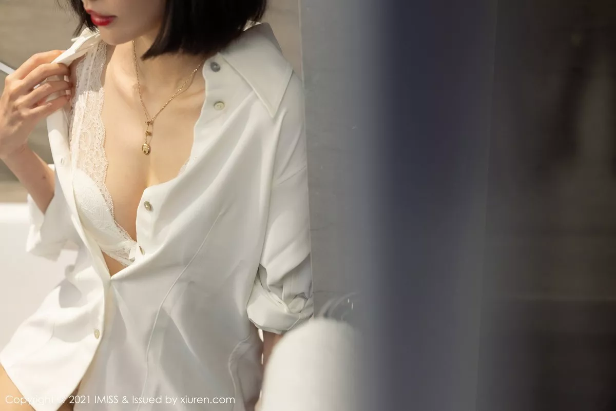 [Imiss爱蜜社]第623期艺轩写真 [82P]-052