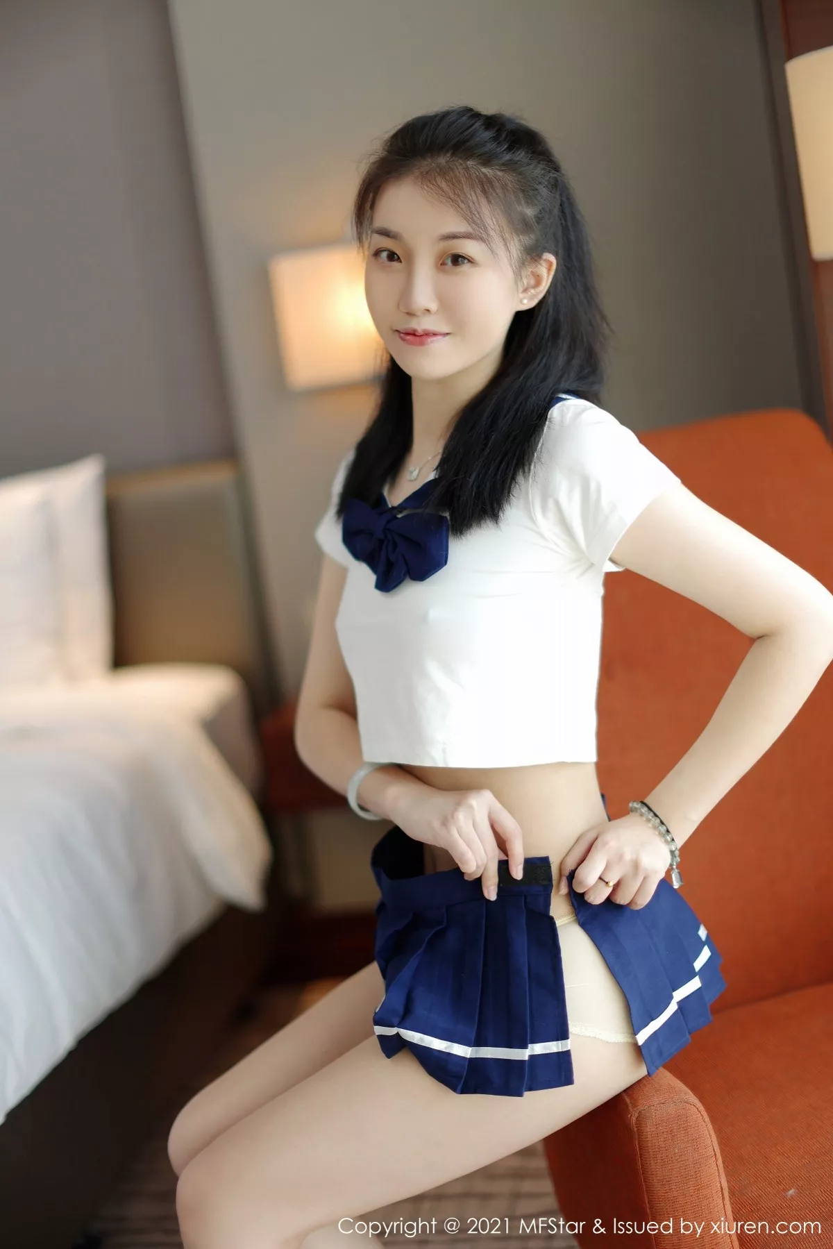 [MFStar模范学院]第526期一颗甜蛋黄写真 [50P]-038