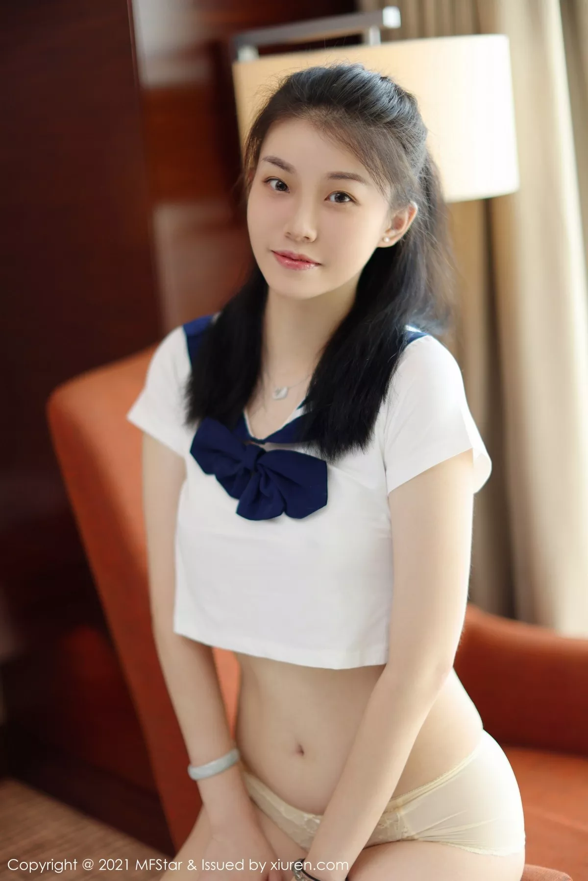 [MFStar模范学院]第526期一颗甜蛋黄写真 [50P]-040