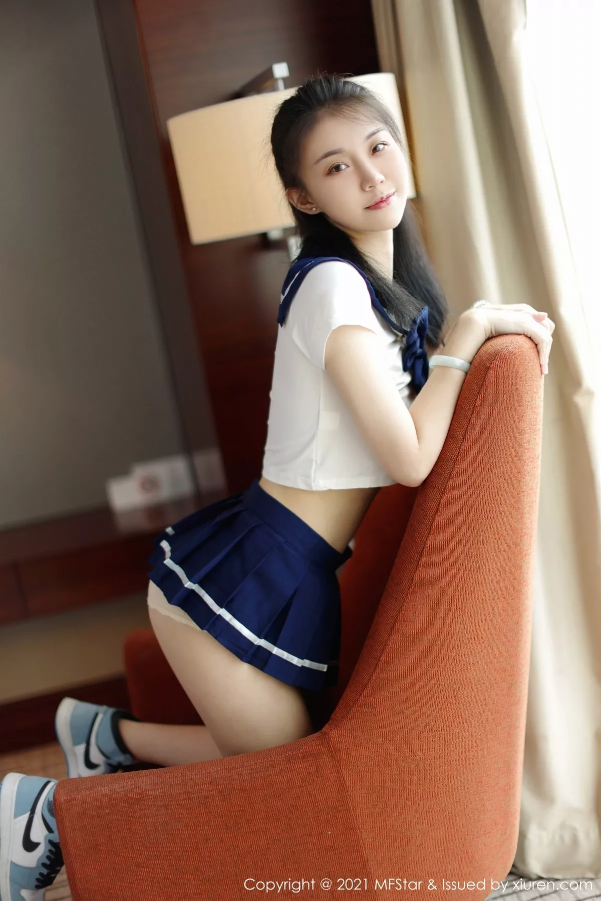 [MFStar模范学院]第526期一颗甜蛋黄写真 [50P]-025