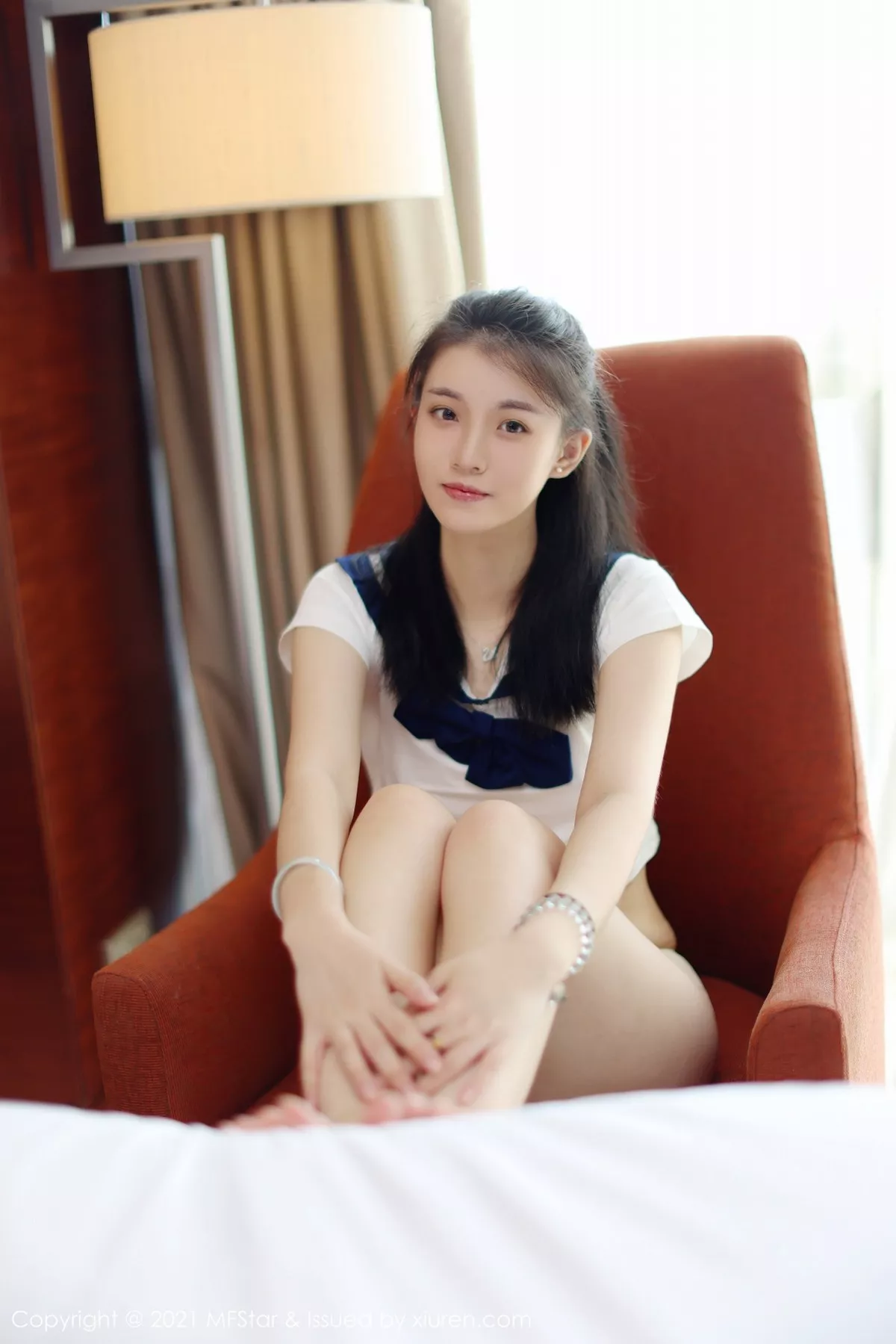 [MFStar模范学院]第526期一颗甜蛋黄写真 [50P]-041