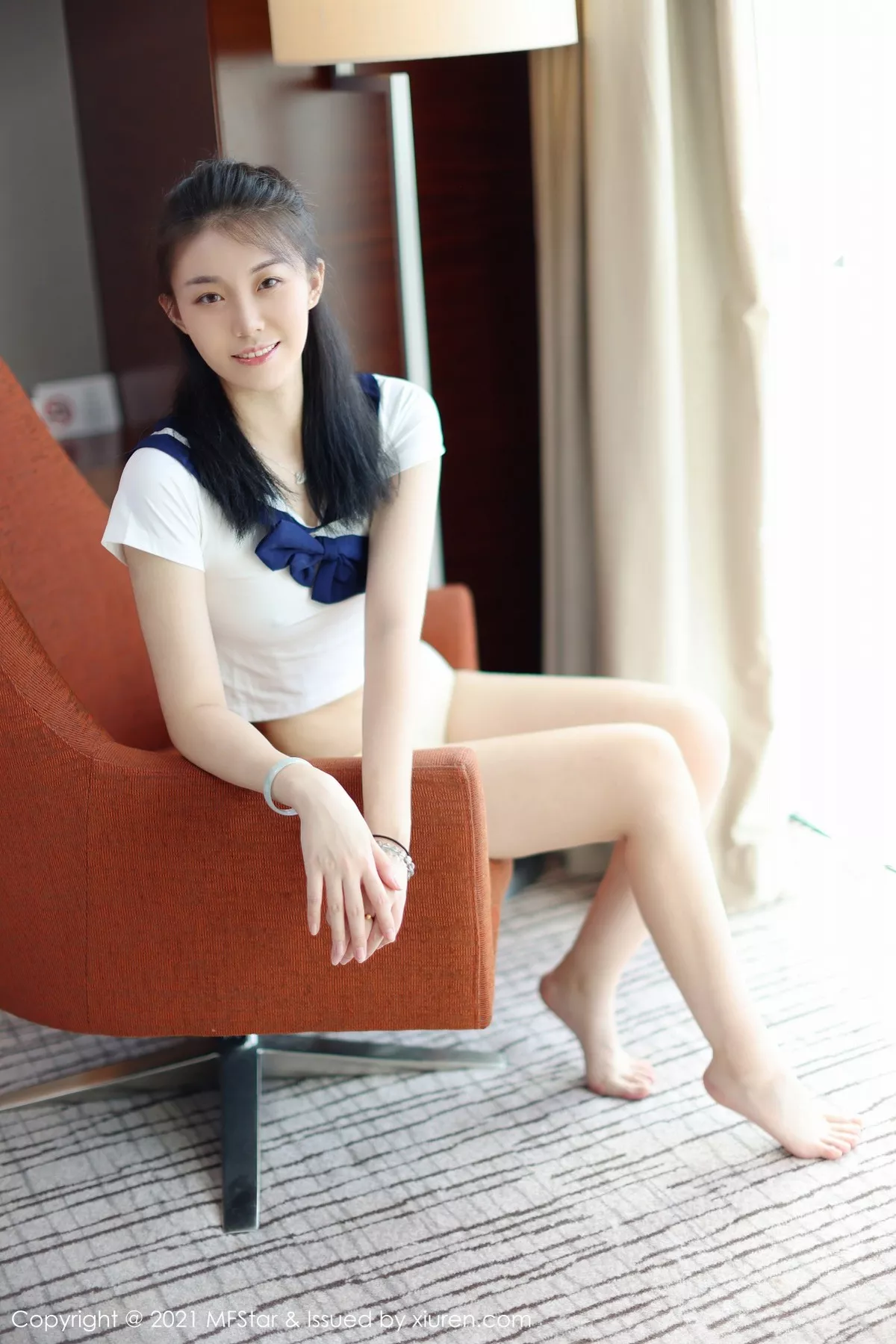 [MFStar模范学院]第526期一颗甜蛋黄写真 [50P]-045